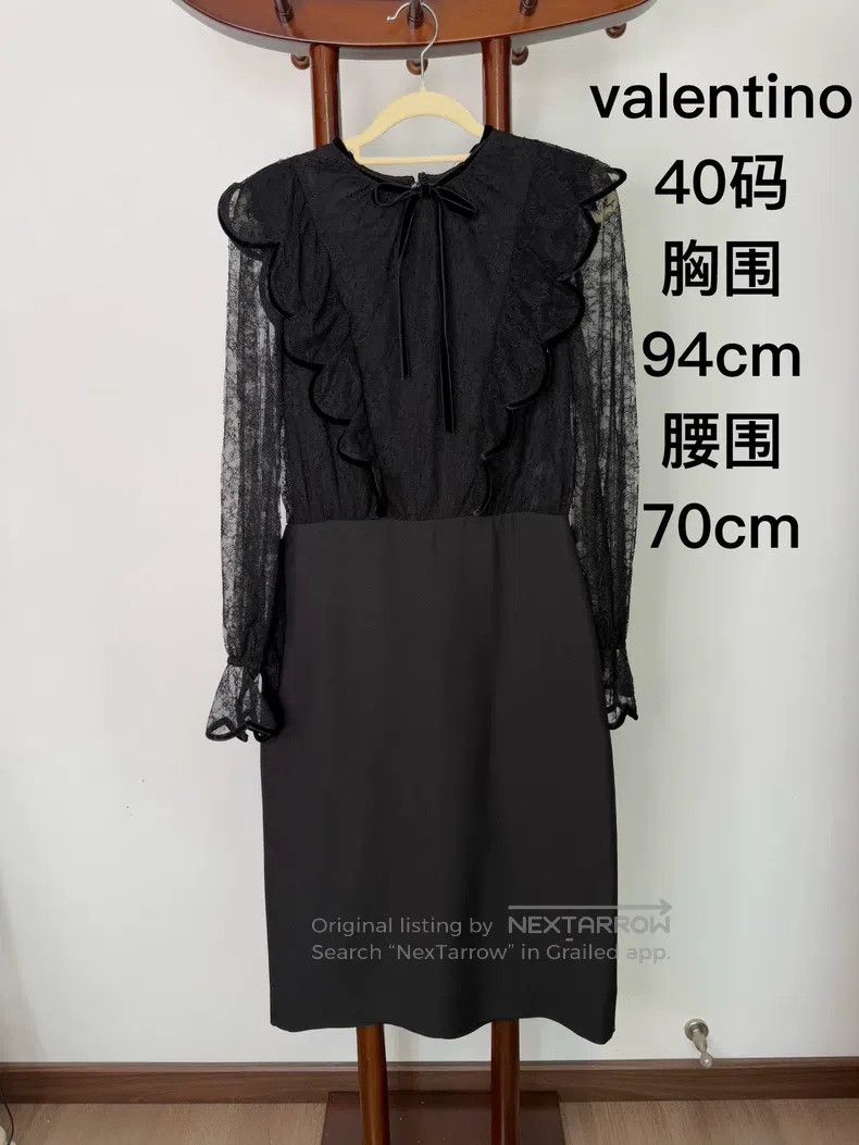 Valentino Valentino Silk wool patchwork lace dress Size M / US 6-8 / IT 42-44 - 1 Thumbnail