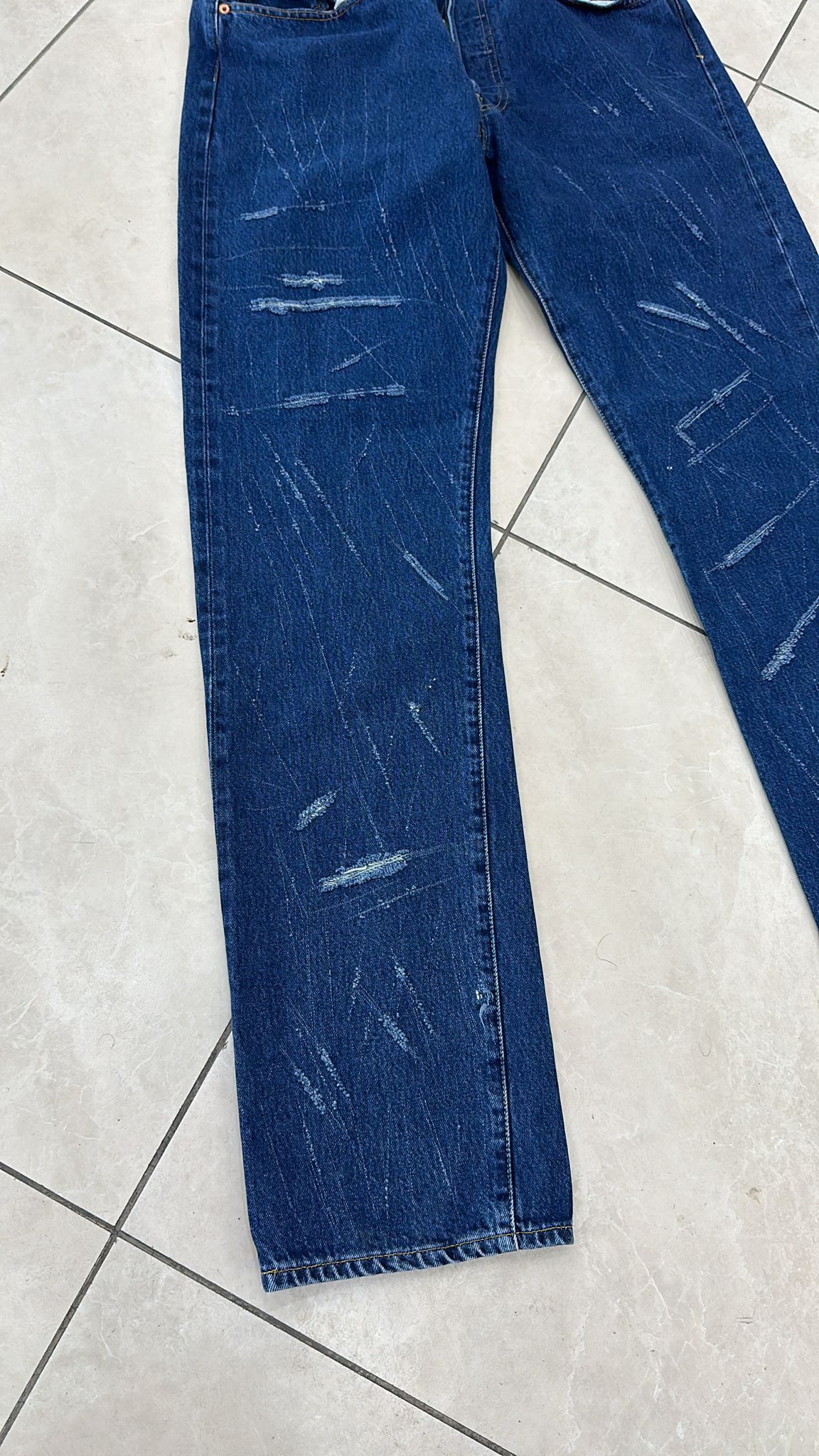 Levi's Vintage Clothing LVC Levi's Vintage Clothing 1984 501XX Broken Promise Jeans Size US 34 / EU 50 - 6 Thumbnail