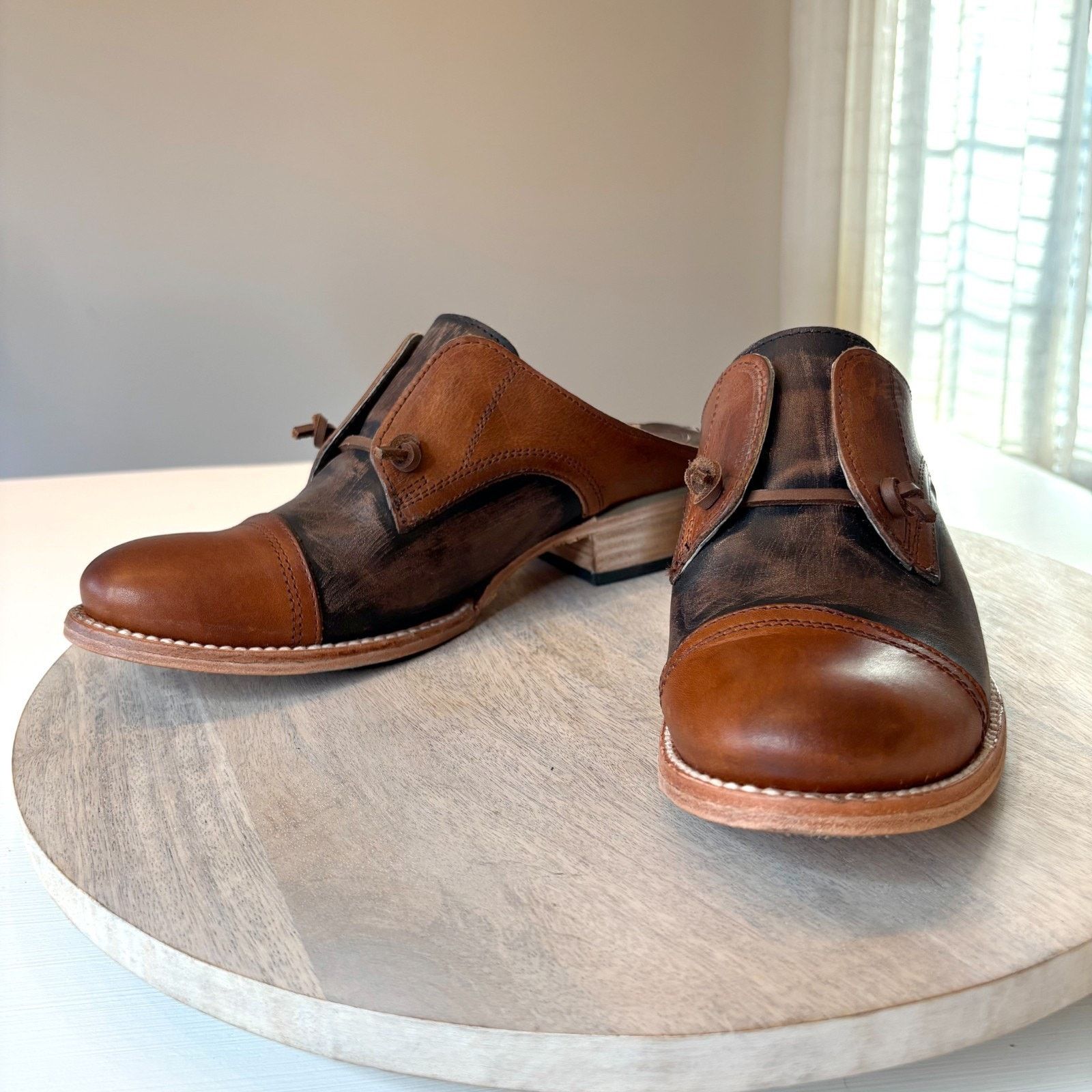 FREEBIRD Freebird Malena Mule Women's 9 Cognac Leather Oxford Shoes Size US 9 / IT 39 - 5 Thumbnail