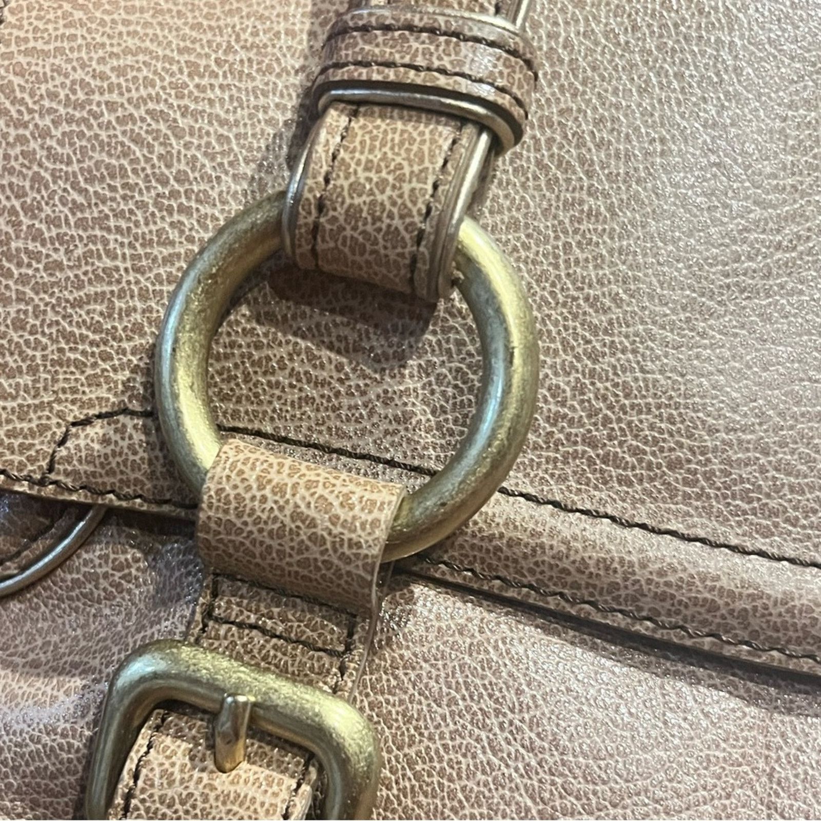 Kenneth Cole Kenneth Cole Pebbled Leather Satchel Purse Double Handle Size ONE SIZE - 6 Thumbnail