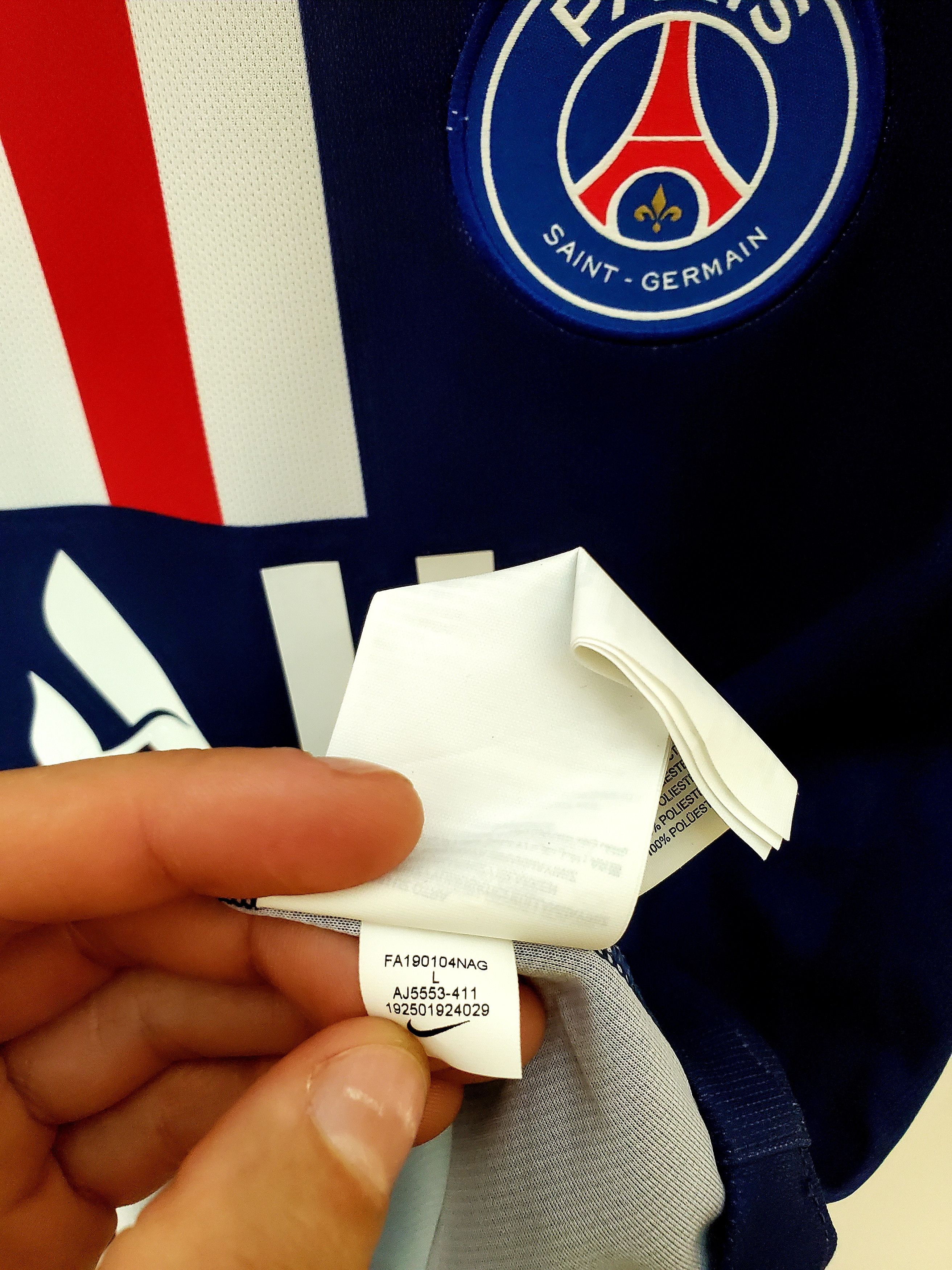 Other PARIS SAINT GERMAIN 2019 2020 HOME JERSEY NEW CONDITION L Size US L / EU 52-54 / 3 - 4 Thumbnail