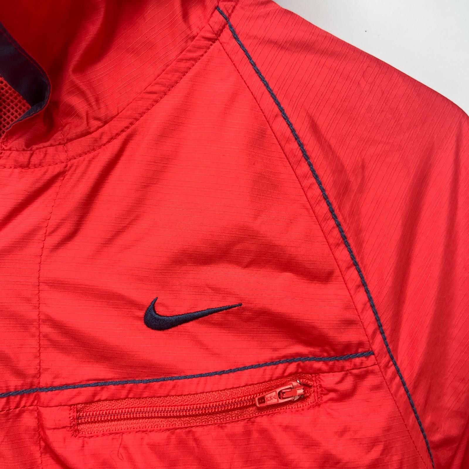 Nike Vintage Nike Y2K Zip Up Windbreaker Jacket Womens Medium Size M / US 6-8 / IT 42-44 - 3 Thumbnail
