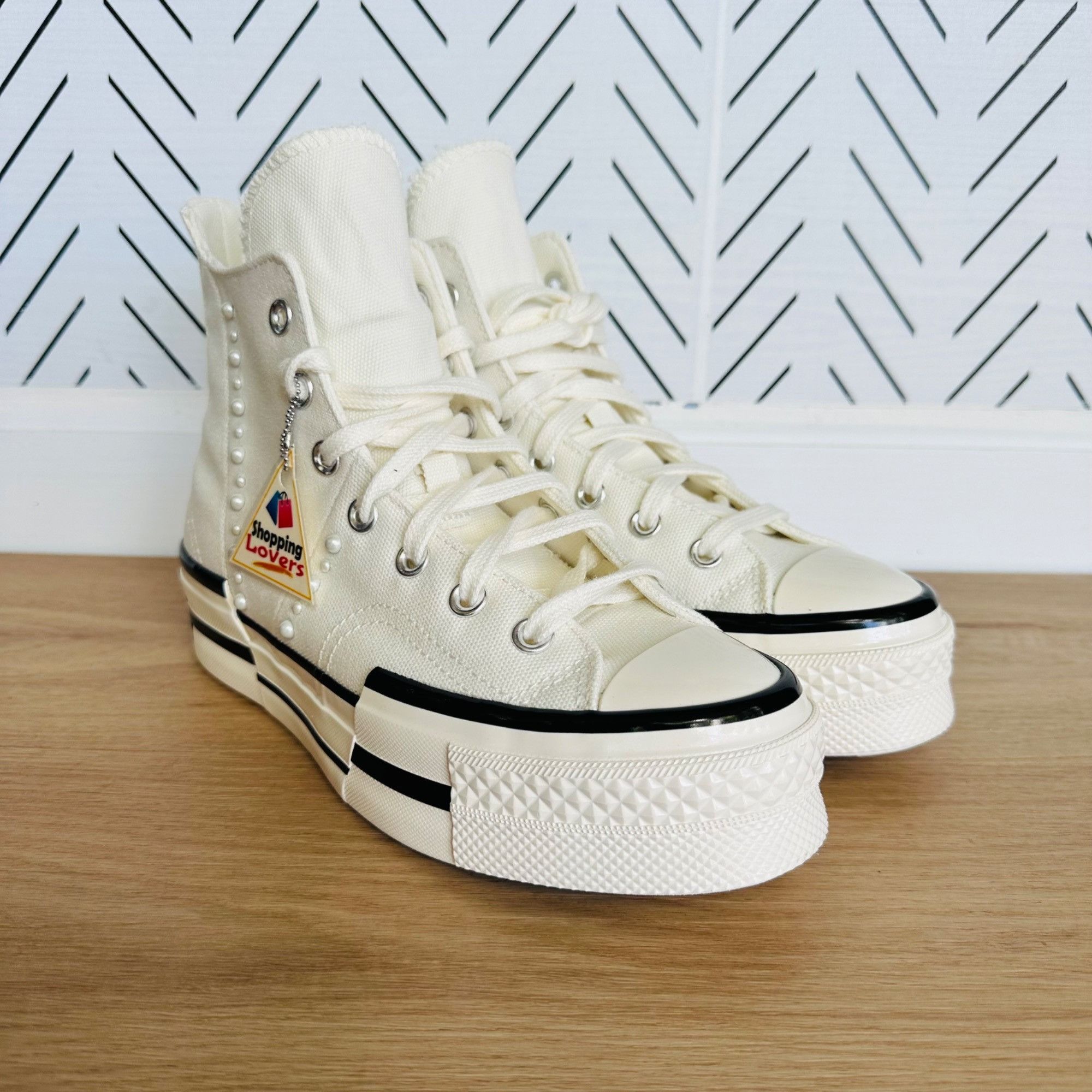 ⭐CONVERSE Chuck 70 Plus Hi Gems Sz 7 Mens Platform Shoes Pearls Sneaker A10287C⭐ ⭐CONVERSE Chuck 70 Plus Hi Gems Sz 7 Mens Platform Shoes Pea main image 4