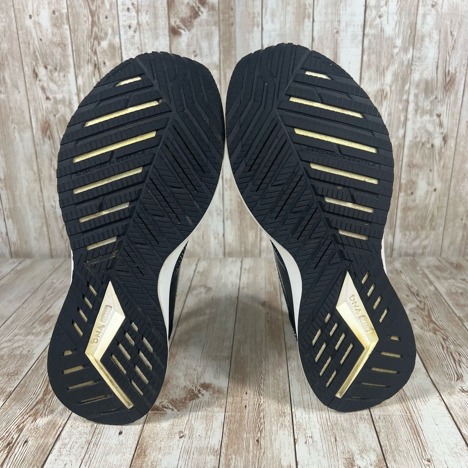 Brooks Brooks levitate 5 stealth fit Womens 9 black Size US 9 / IT 39 - 7 Thumbnail