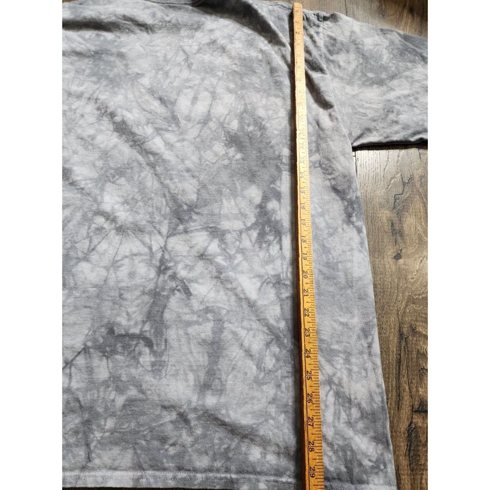 The Mountain The Mountain Mens 2XL T-Shirt Dart Tie Dye Crew Neck Short Sleeve Cotton Gray Animals Bird Tropical 2000s Size US XXL / EU 58 / 5 - 2 Thumbnail