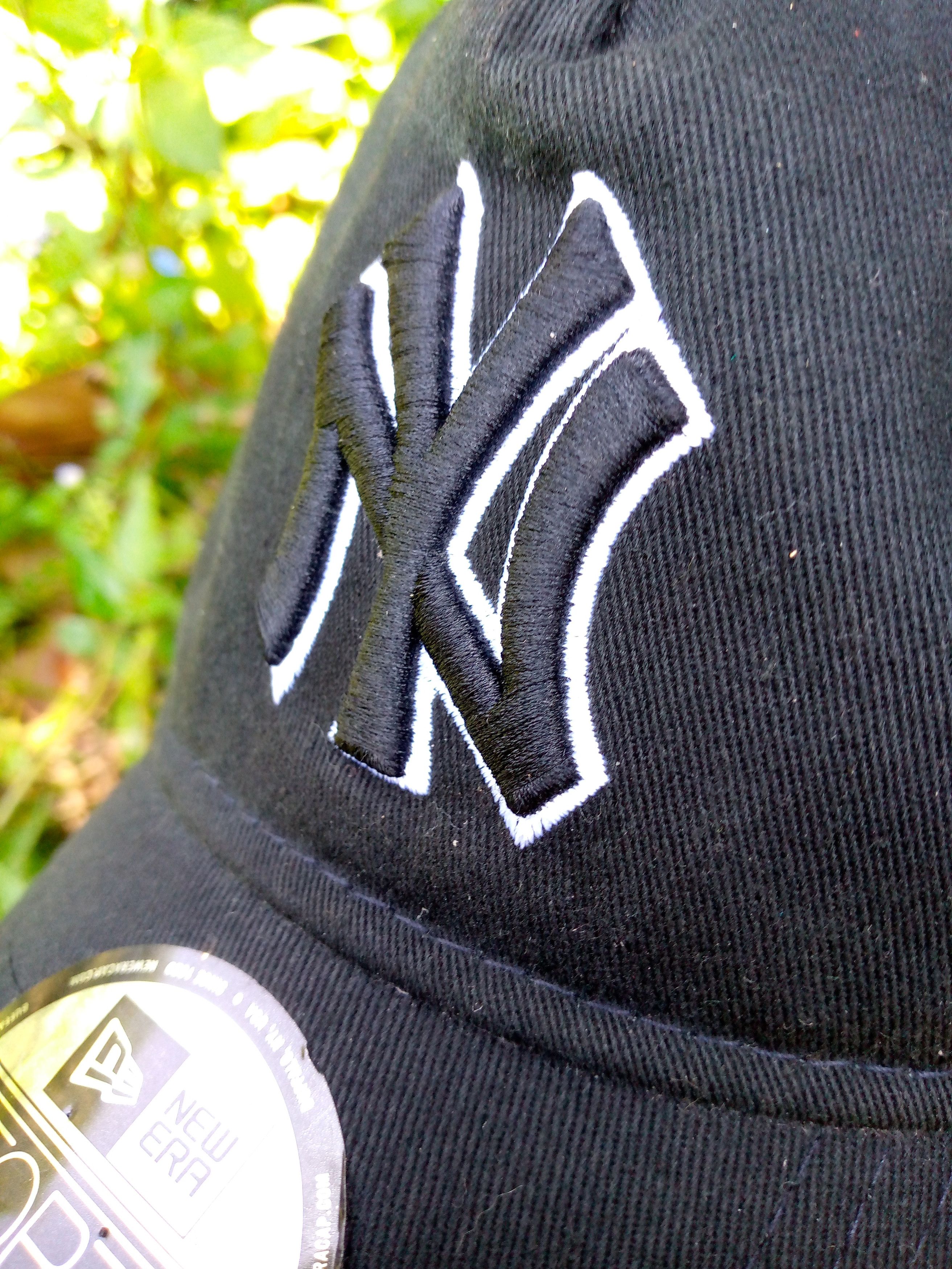 New York Yankees Yankees New Era Hats Damage Size ONE SIZE - 4 Thumbnail