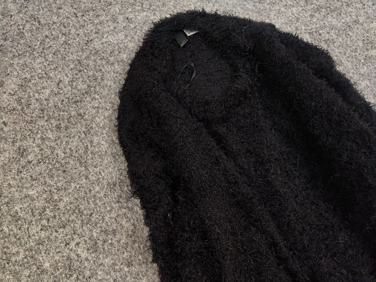 Japanese Brand Vintage 90's Japanese Mohair Black Style Fuzzy Sweater Y2K Size S / US 4 / IT 40 - 7 Thumbnail