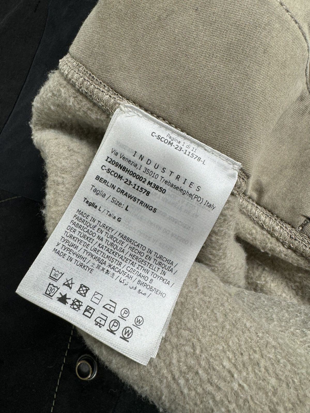 Moncler × Rick Owens Berlin Gradient Sweatpants Size US 34 / EU 50 - 5 Thumbnail