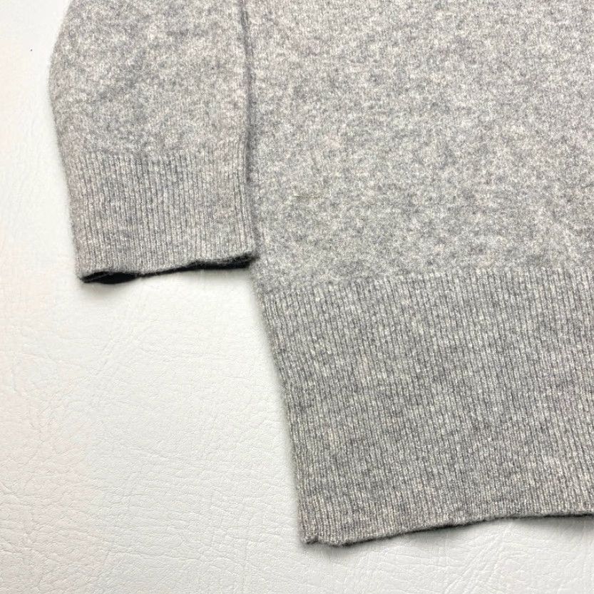 Banana Republic Banana Republic 100% Cashmere Women's Medium Gray Sweater V Neck Preppy School Size M / US 6-8 / IT 42-44 - 3 Thumbnail