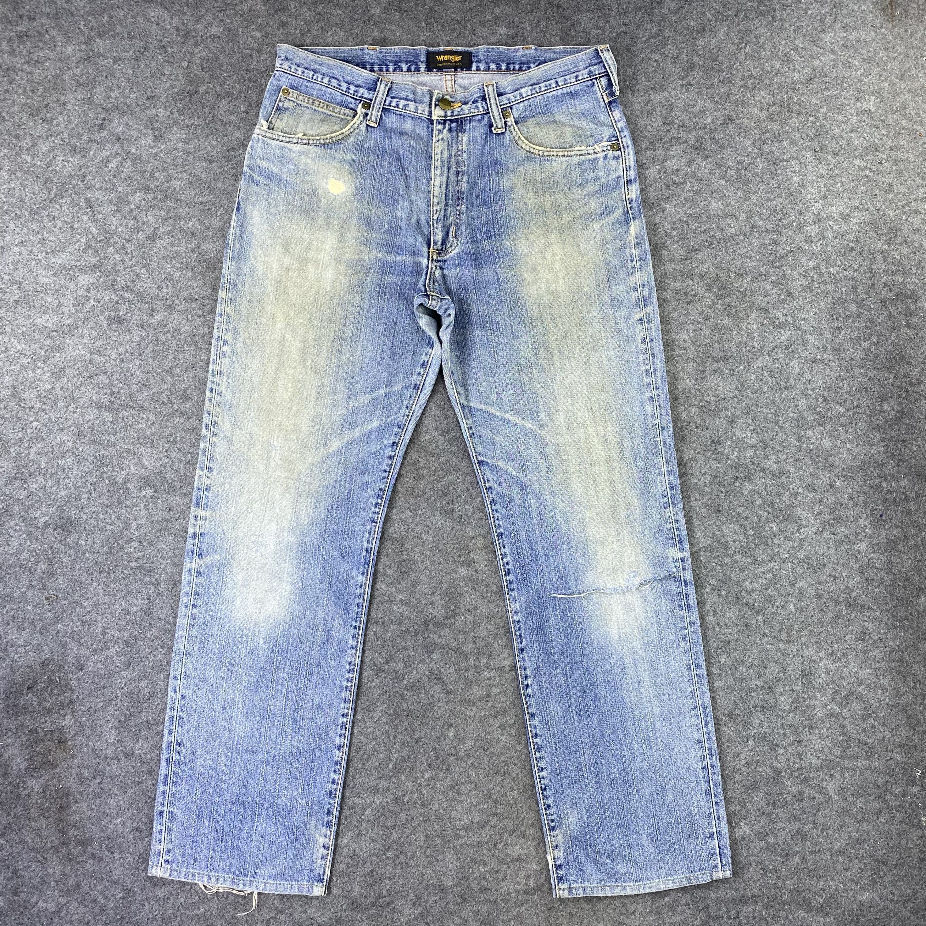 Vintage × Wrangler Vintage Wrangler Distress Blube Wash Jeans - J1149 Size US 35 - 2 Thumbnail