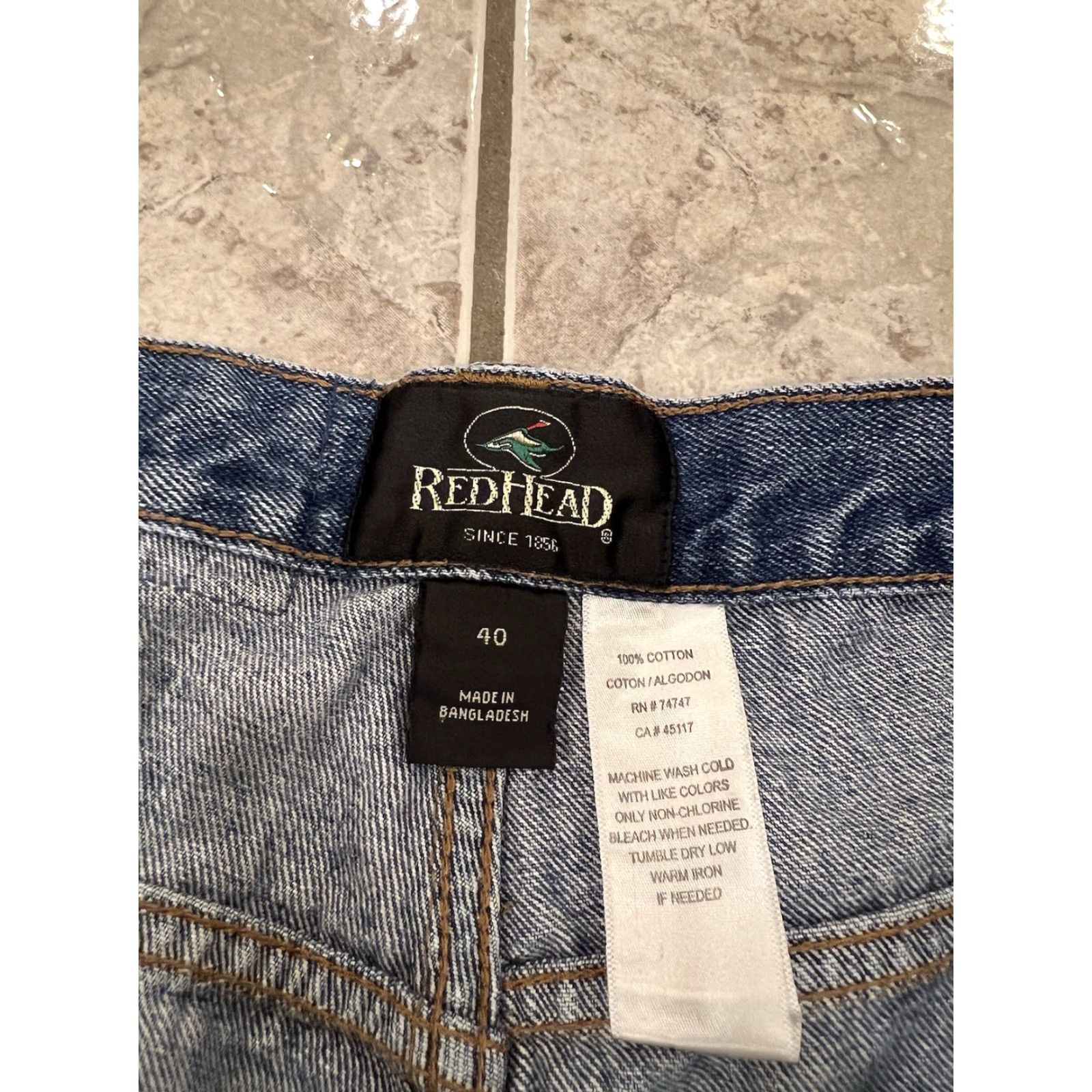 Denime VINTAGE Red Head Mens 40 Distressed Denim Bermuda 9" Shorts Blue 100% Cotton Regular (38) Jeans Jorts Baggy/Workwear... Size US 40 / EU 56 - 5 Thumbnail