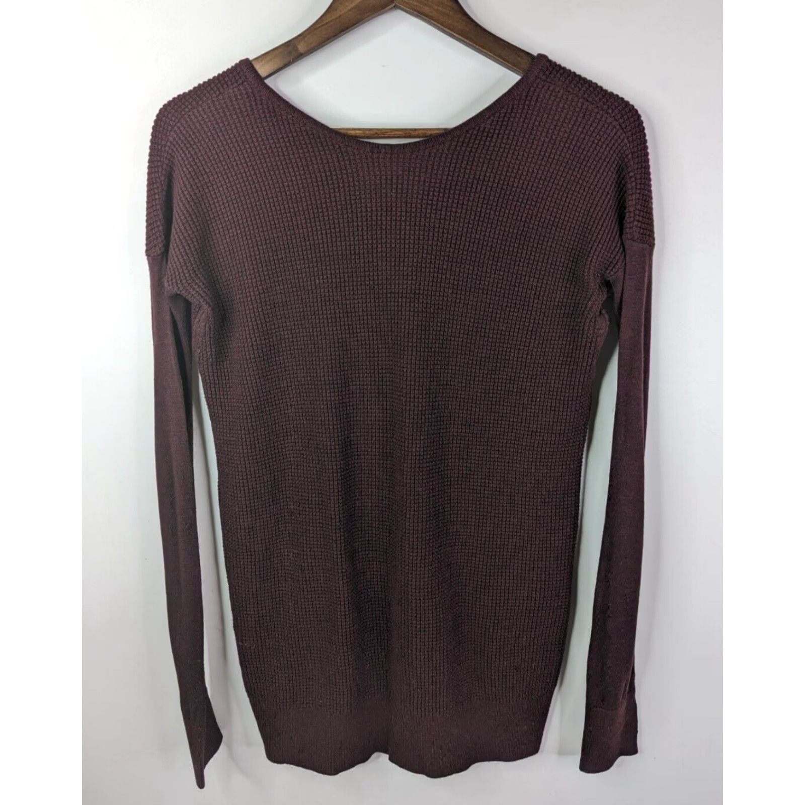Lululemon VINTAGE Lululemon The Sweater Life Heathered Bordeaux Drama Maroon Long Sleeve Size 6? Size M / US 6-8 / IT 42-44 - 4 Thumbnail