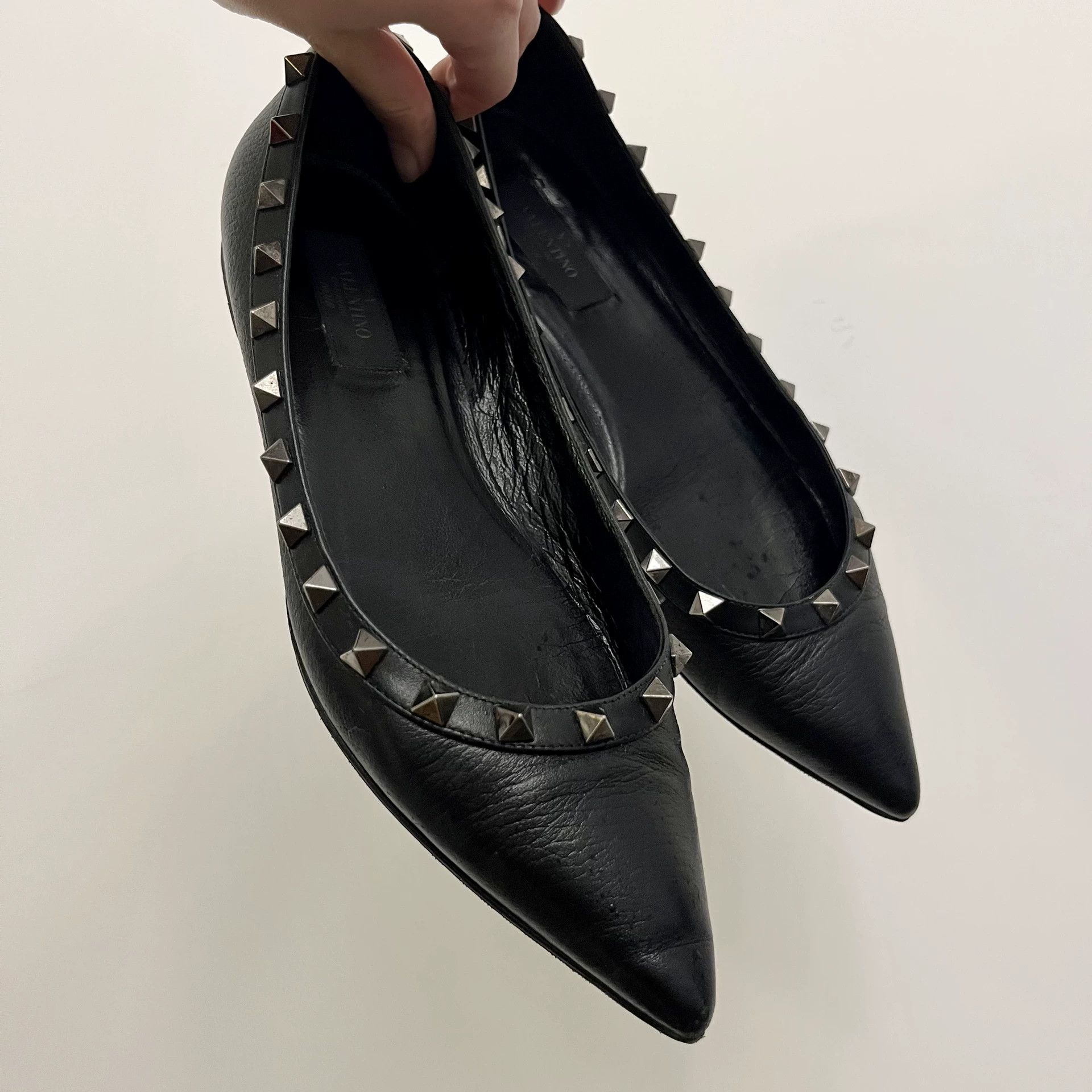 Valentino Valentino Women's Gently Used Heels 37 Size US 6 / IT 36 - 1 Thumbnail