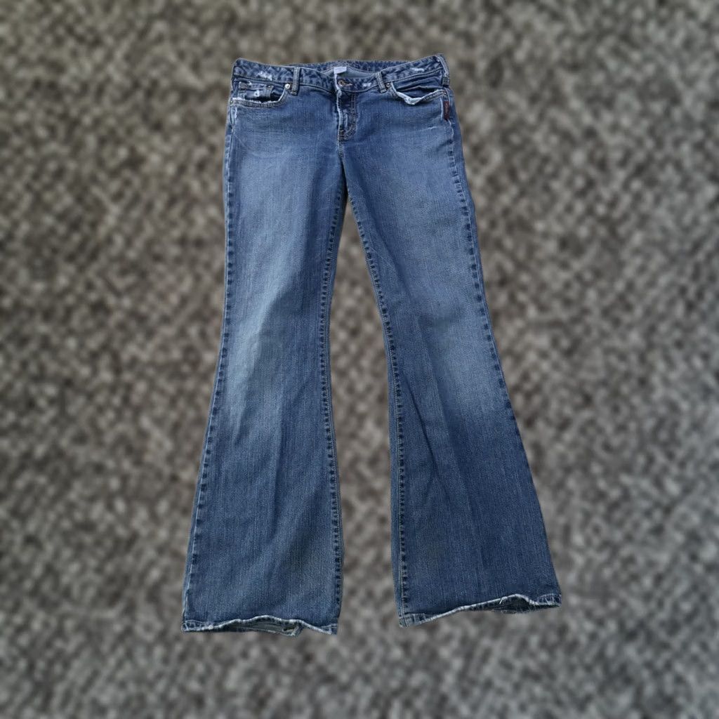 Silver Jeans Co. Silver Jeans Women's 33x35 Flared Jeans Blue Denim Low Rise 5-Pocket Stretch Distressed Slim Classic - Mens? Size 24" / US 00 / IT 34 - 1 Thumbnail