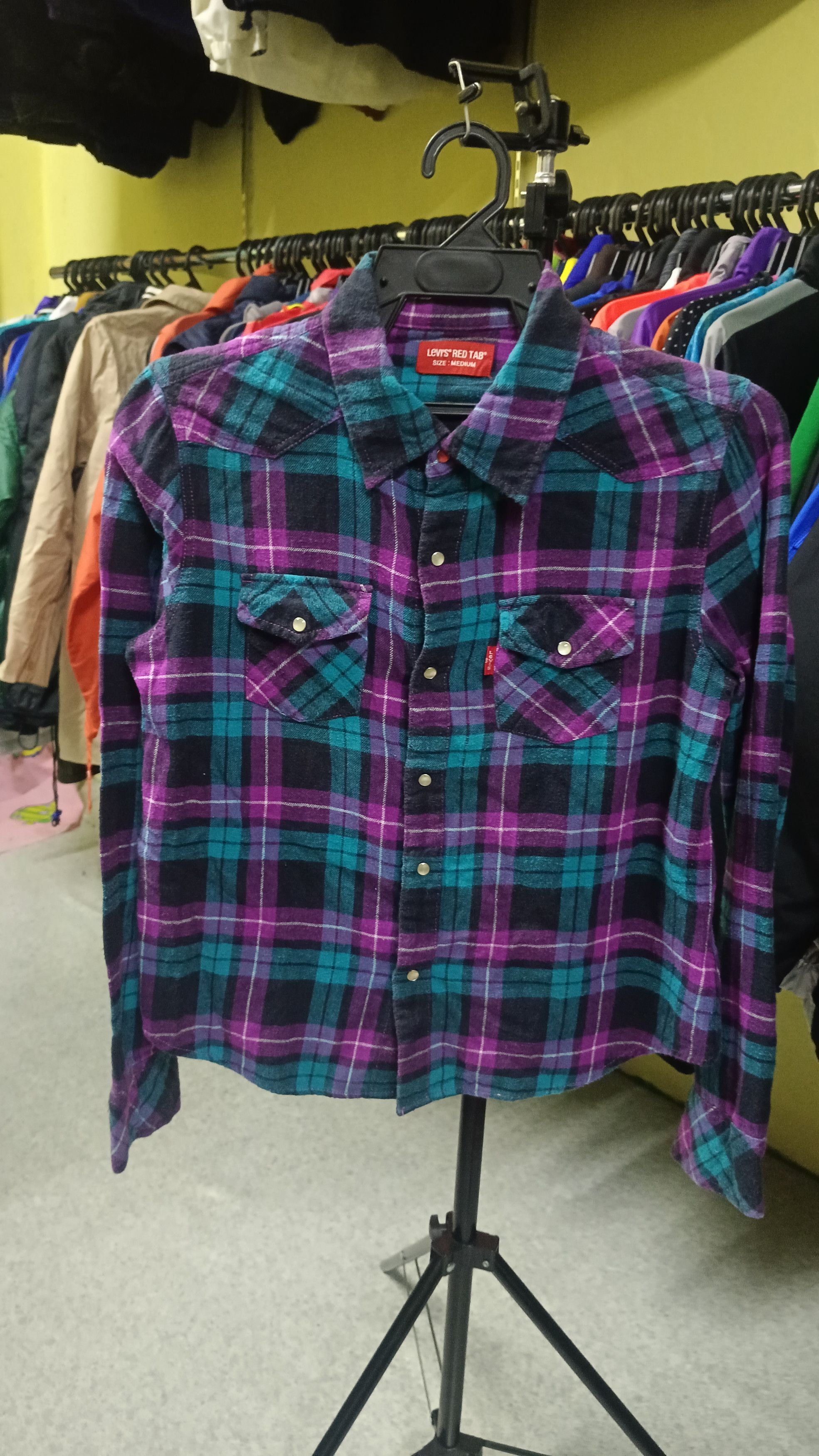Levi's Levi's Red Tab Snap Button Shirt Size M / US 6-8 / IT 42-44 - 1 Thumbnail