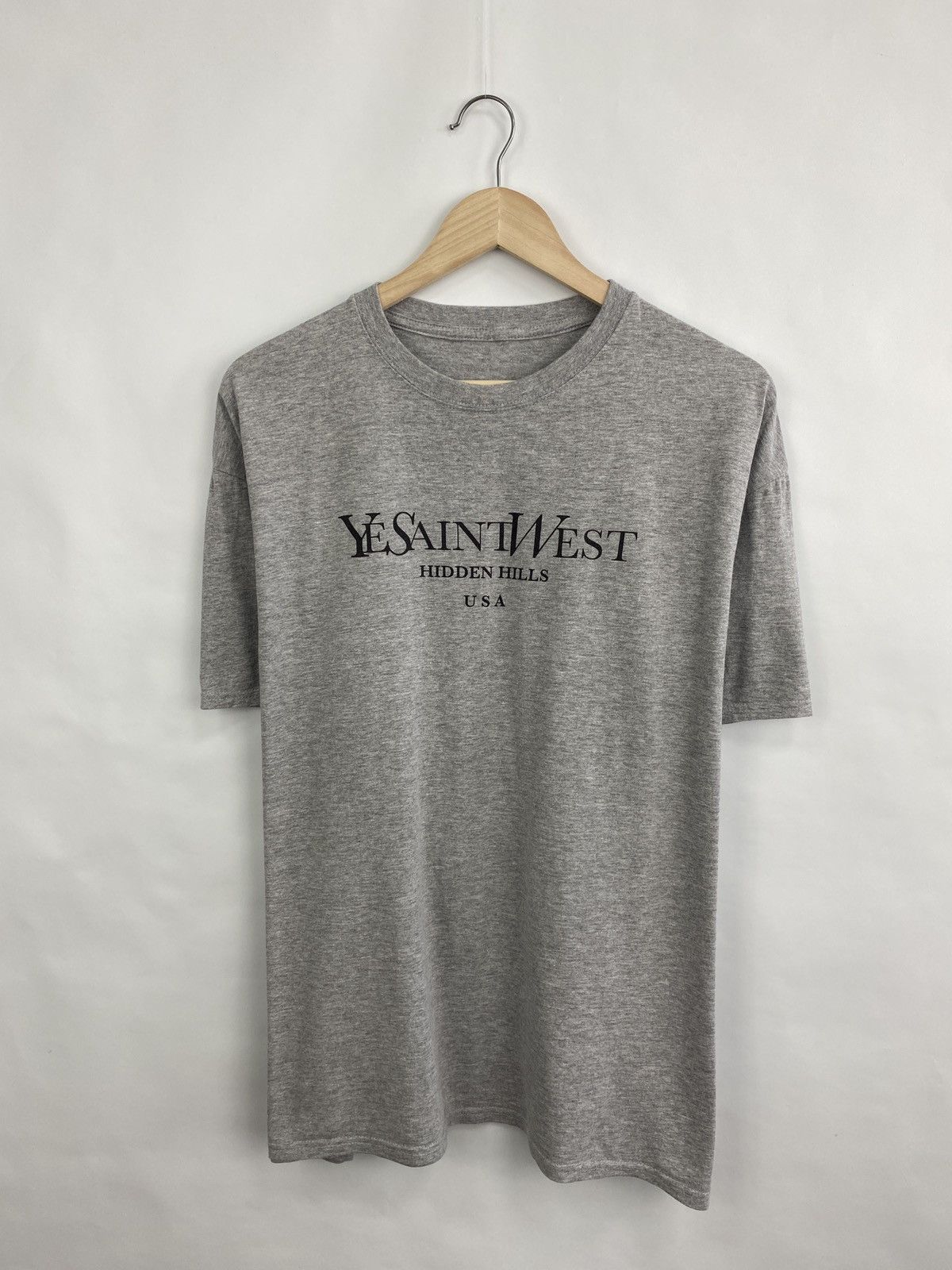 4GSELLER Ye Saint West Hidden Hills USA Kanye West Print logo Size US L / EU 52-54 / 3 - 3 Thumbnail