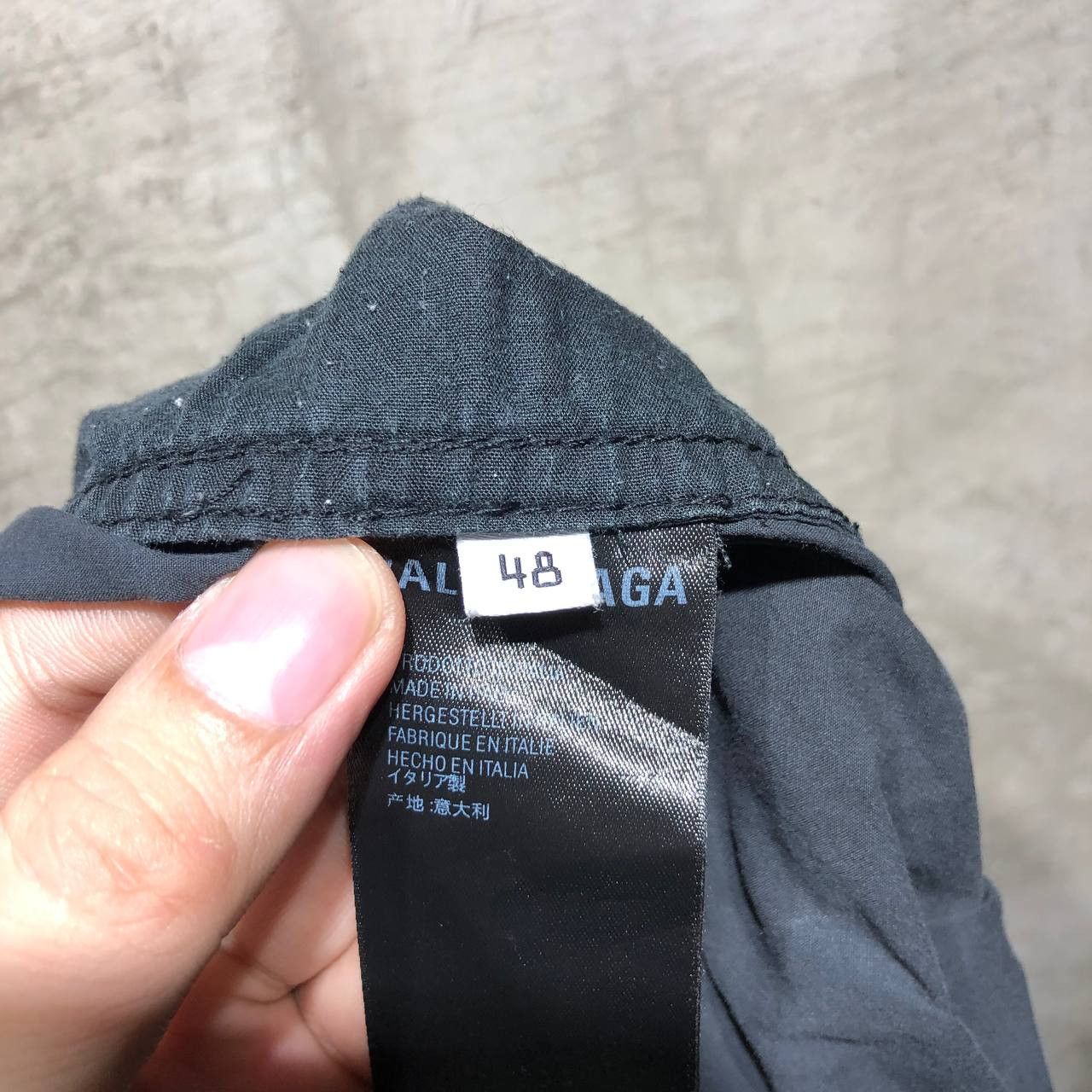 Balenciaga Balenciaga Logo Bermuda shorts Size US 33 - 8 Thumbnail