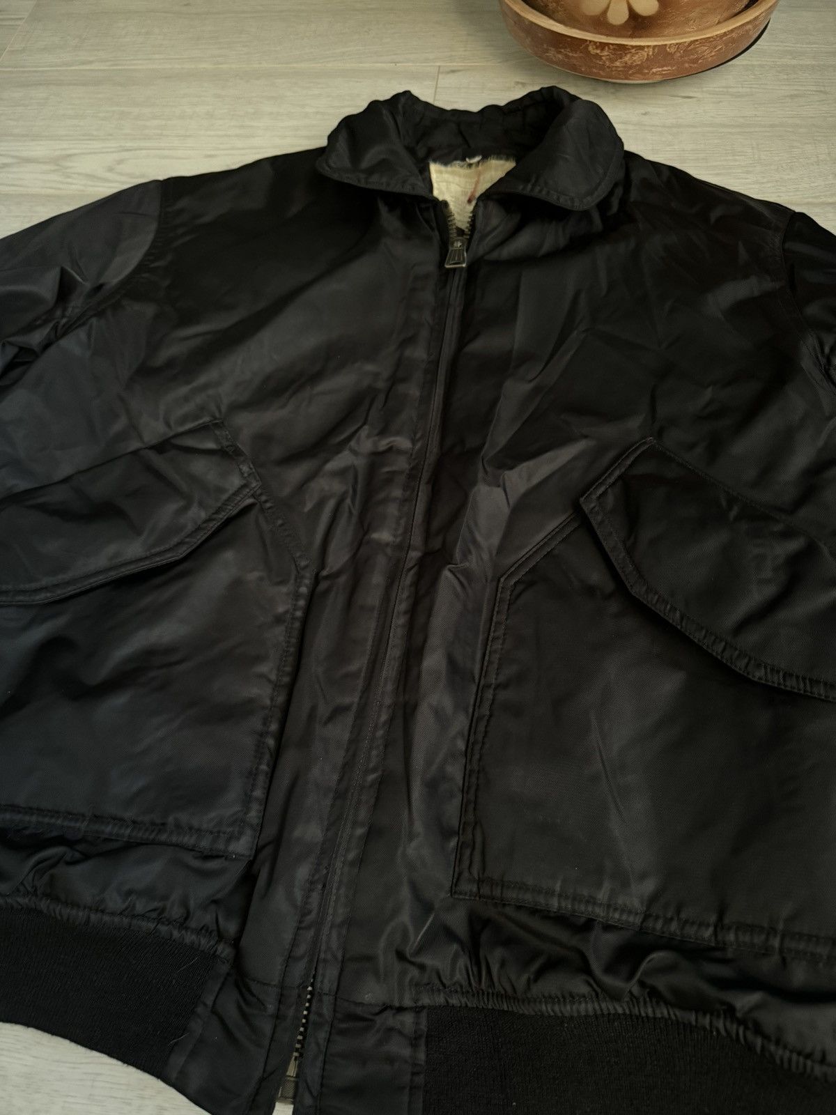 Vintage Vintage CWU Intermediate Oversize MA2 Bomber Jacket Size US XL / EU 56 / 4 - 3 Thumbnail