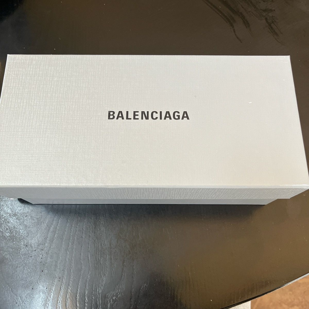 Balenciaga balenciaga outline white pool slides Size US 8 / EU 41 - 6 Thumbnail