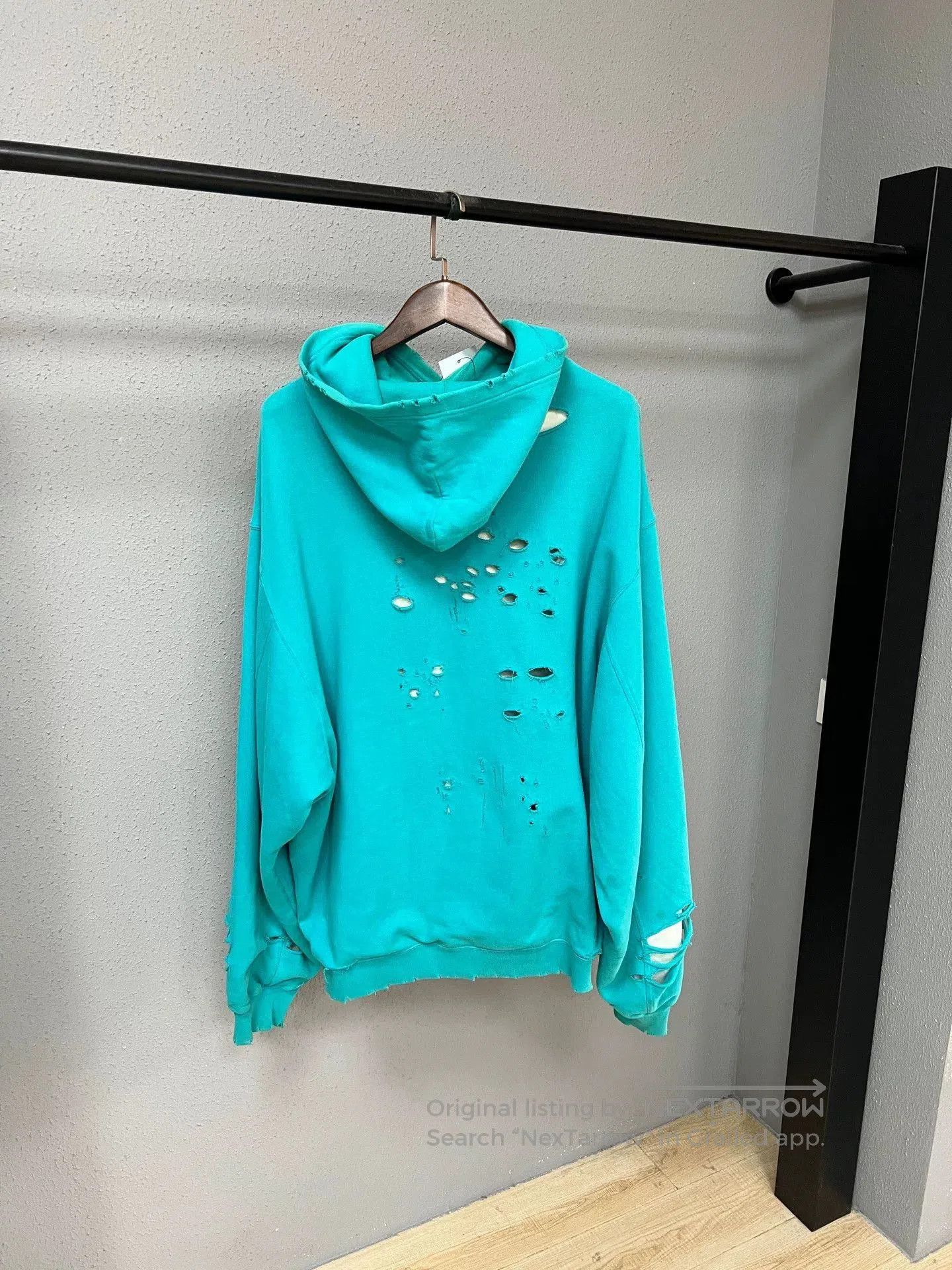 Balenciaga balenciaga lake green distressed hoodie. Size US M / EU 48-50 / 2 - 2 Thumbnail