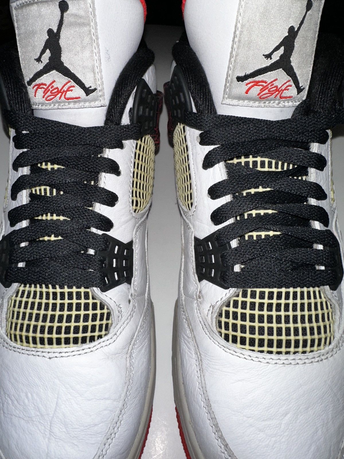 Jordan Brand NIKE Air Jordan 4 Pale Citron Bright Crimson Sneaker Size 11 Size US 11 / EU 44 - 3 Thumbnail