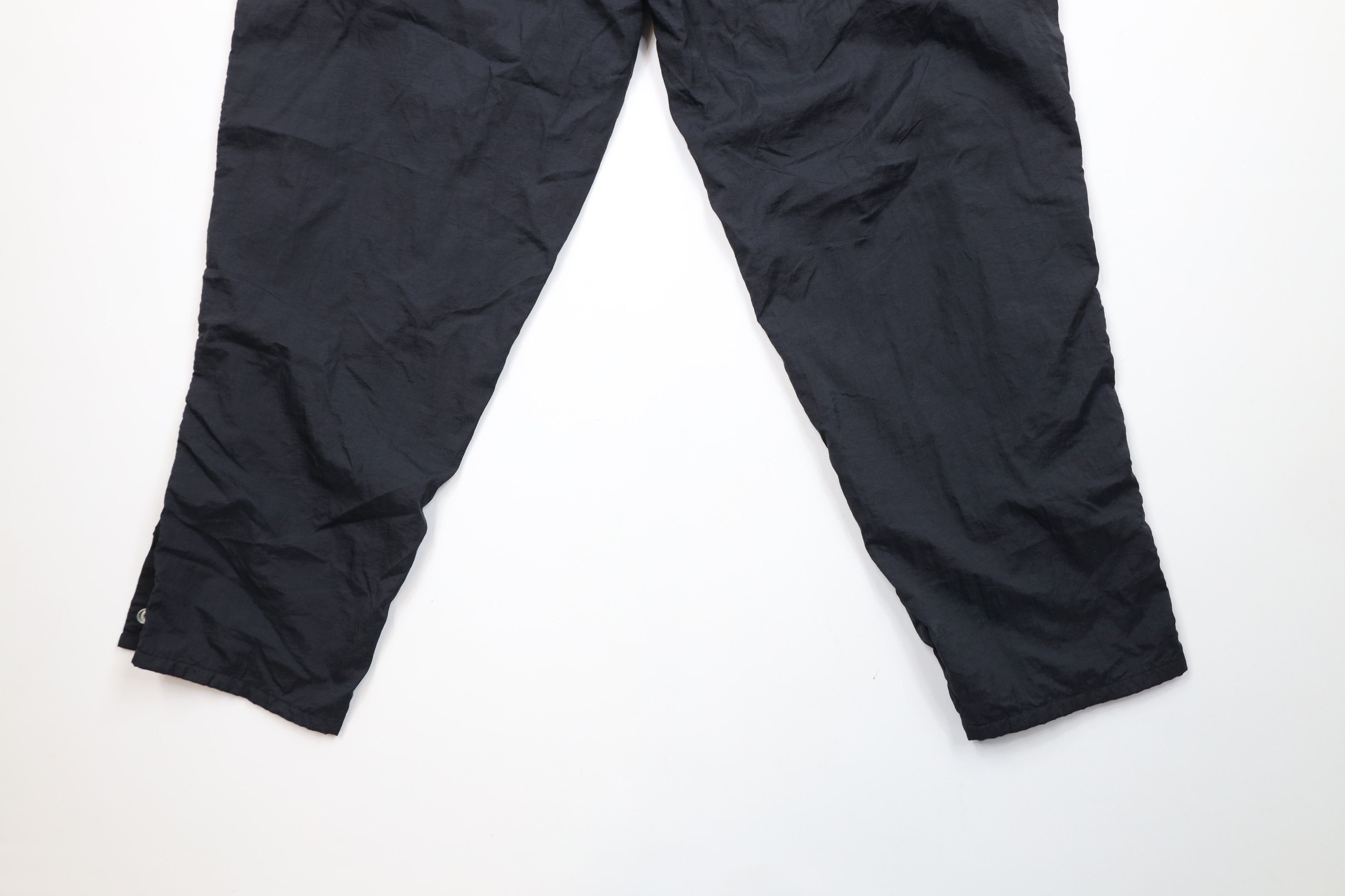 Russell Athletic × Vintage Vintage 90s Russell Athletic Windbreaker Pants Black USA Size US 38 / EU 54 - 12 Thumbnail