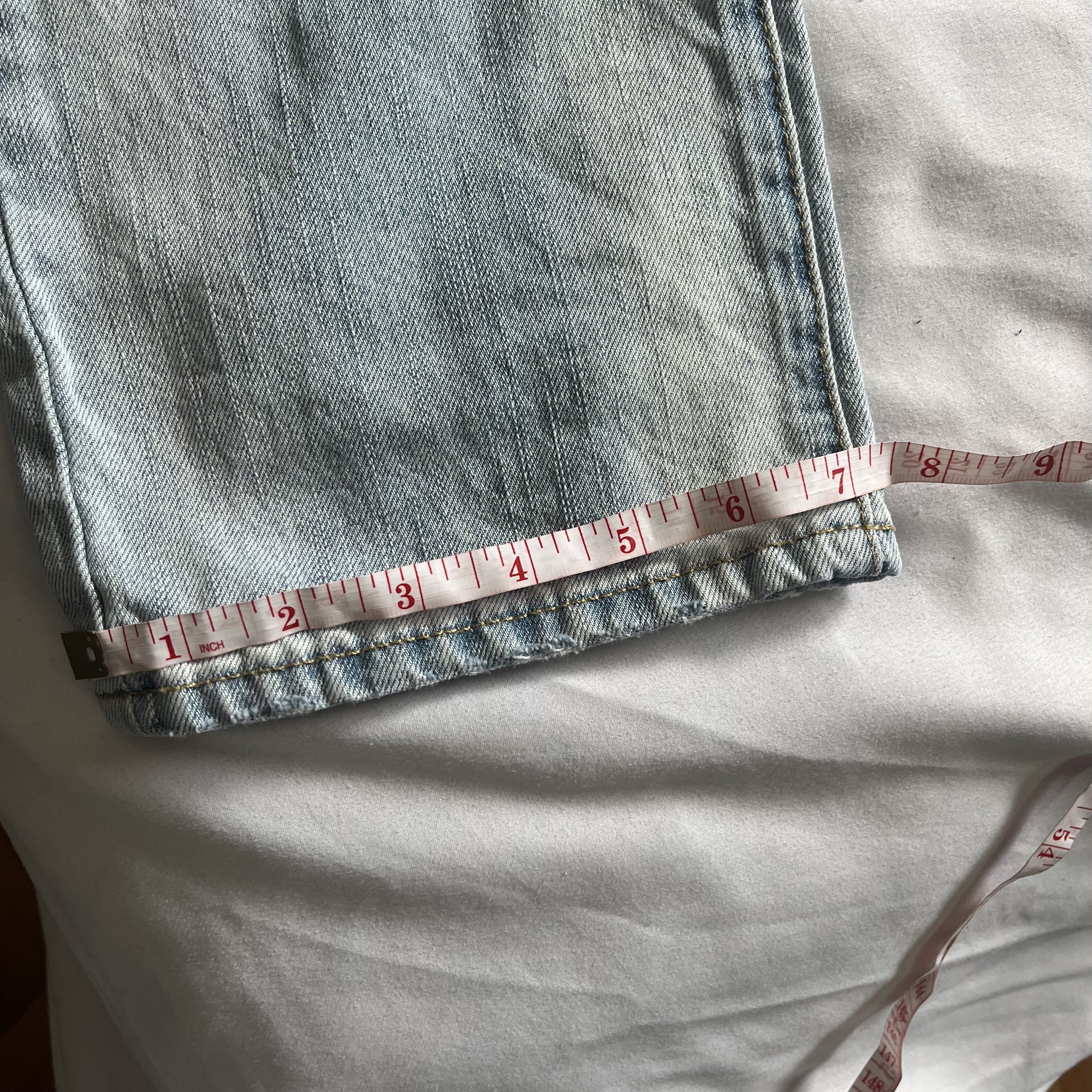 American Eagle Outfitters American Eagle Outfitters Faded and Distressed Blue Jeans Size 28" / US 6 / IT 42 - 6 Thumbnail