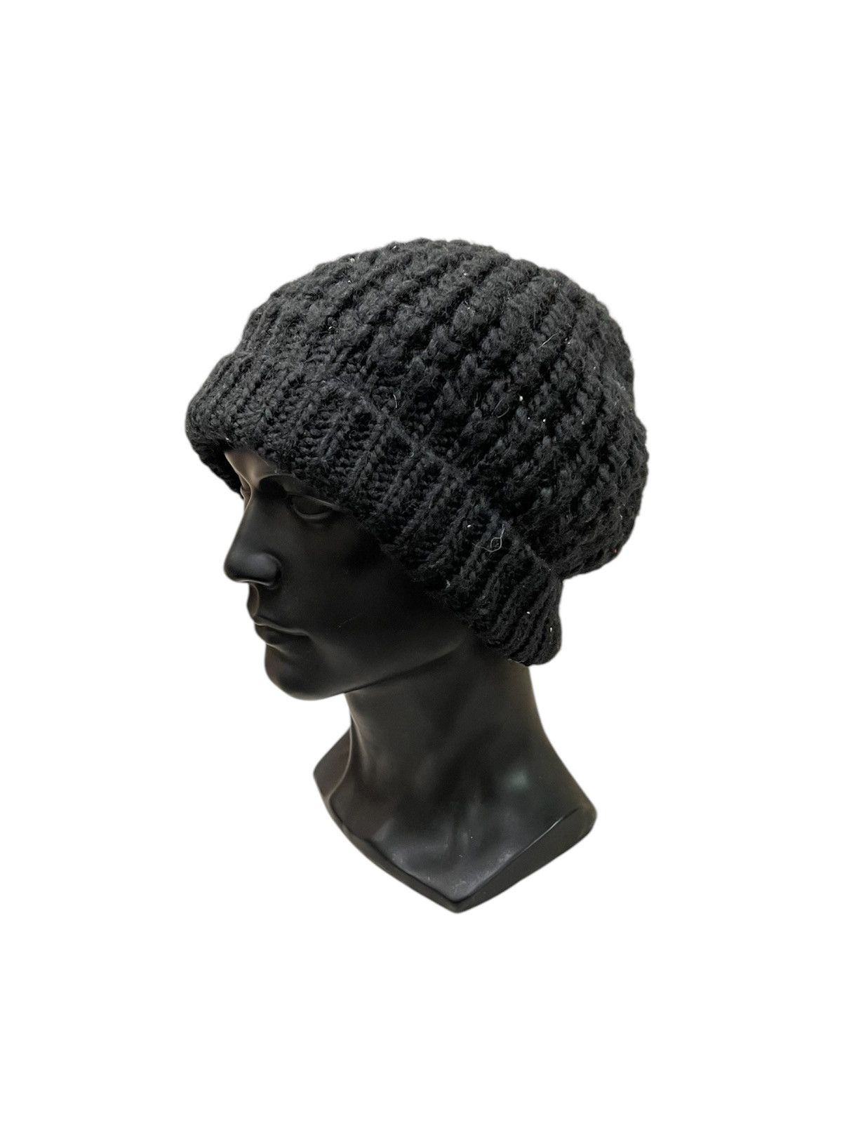 Japanese Brand Japanese brand Uniqlo Crochet Beanie Hats Size ONE SIZE - 1 Thumbnail