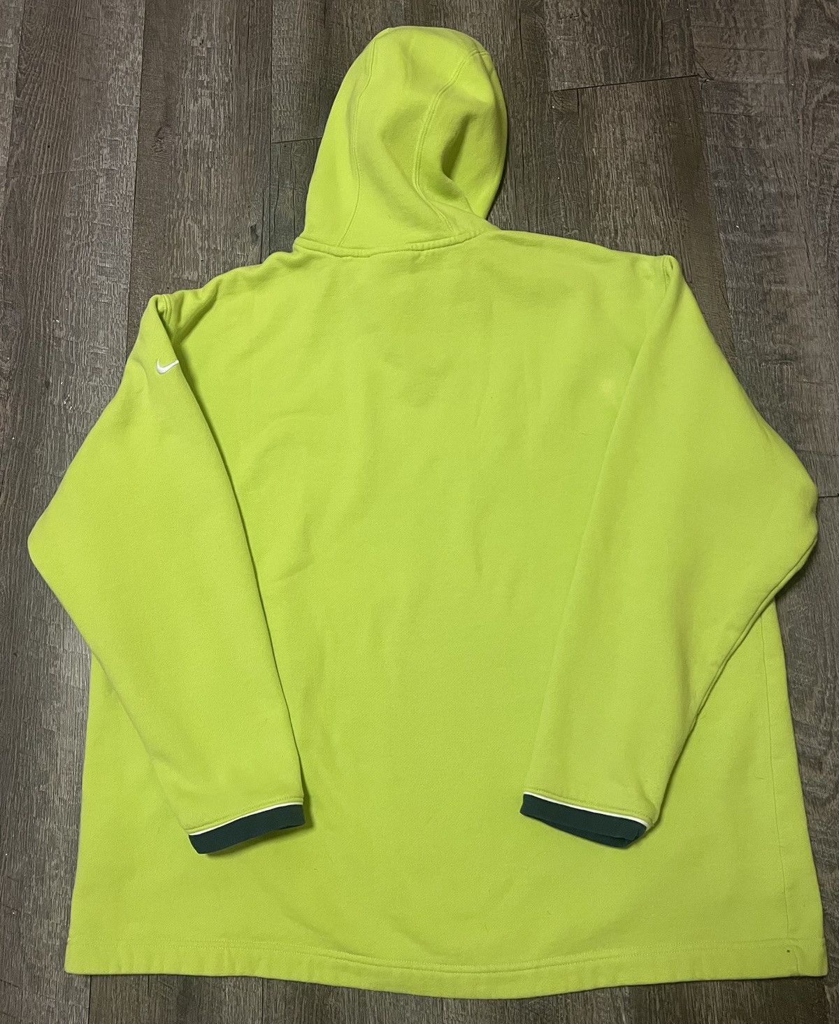 Nike × Vintage Vintage Nike Spellout Lime Neon Hoodie size XL 26x26.5 Size US XL / EU 56 / 4 - 7 Thumbnail