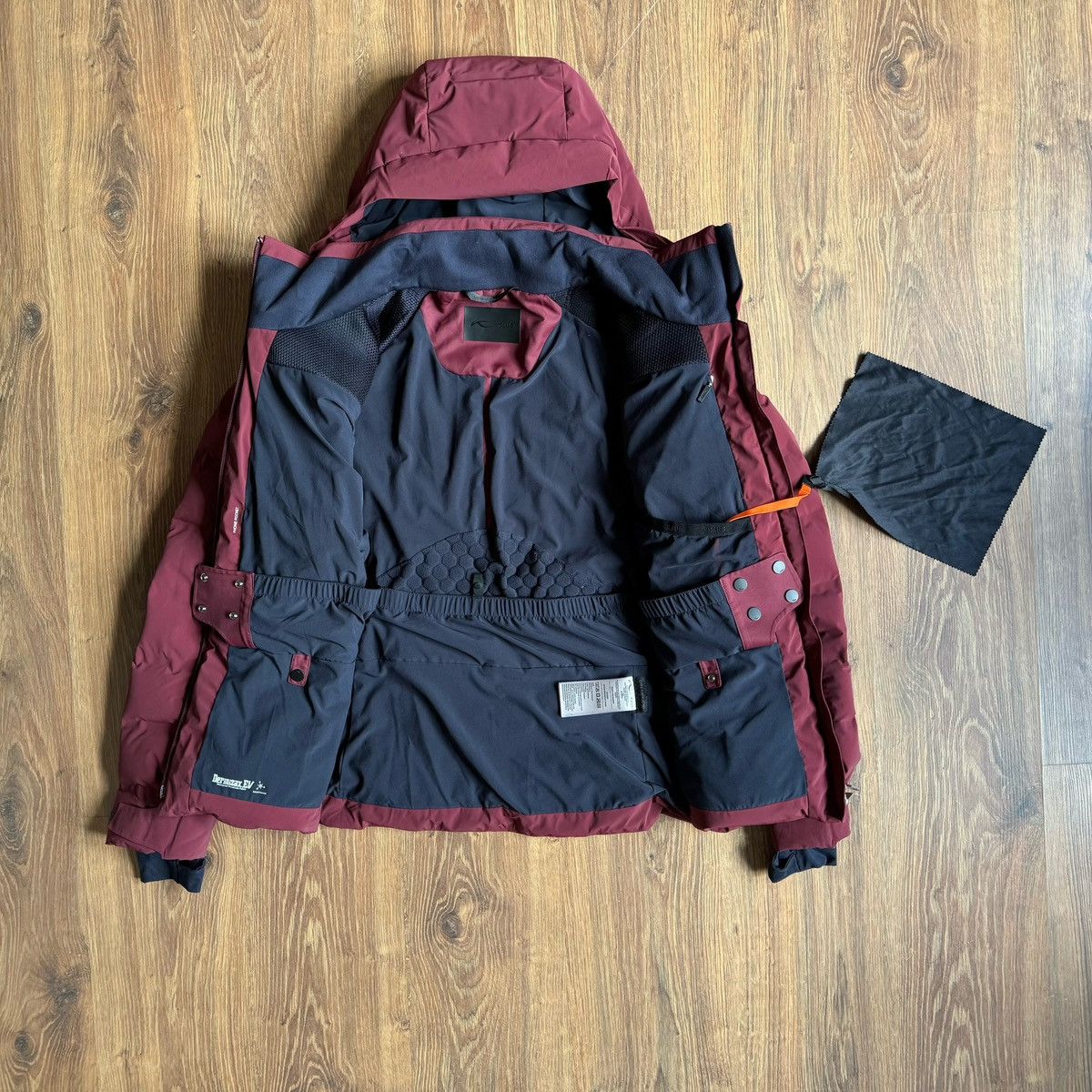 KJUS Kjus Momentum Down Ski Puffer Jacket Women’s 44/XXL Burgundy Size XXL / US 16-18 / IT 52-54 - 6 Thumbnail