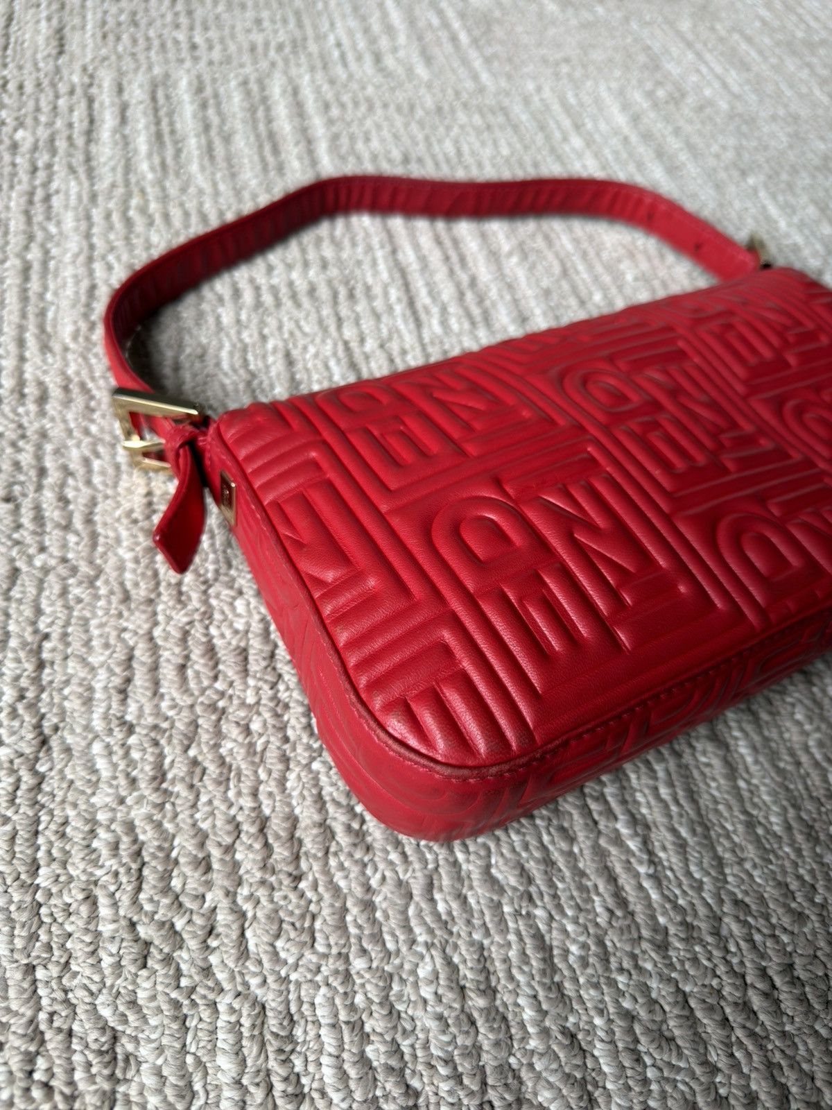 Fendi Fendi Baguette - 1997 Re-edition - Red Nappa Leather - Gold Size ONE SIZE - 8 Thumbnail