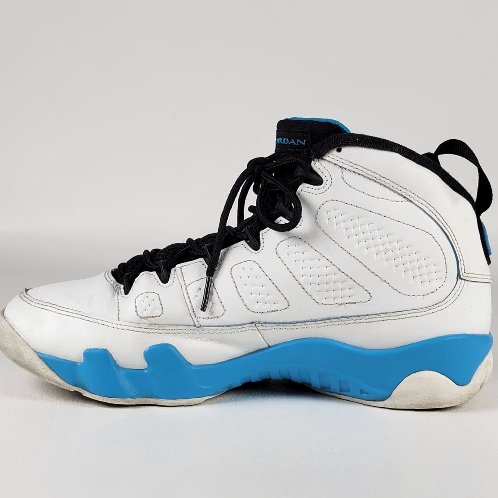 Jordan Brand Air Jordan 9 Retro Powder Blue /White FQ8992-101 Mens Size 9.5 US/43 EU Size ONE SIZE - 5 Thumbnail
