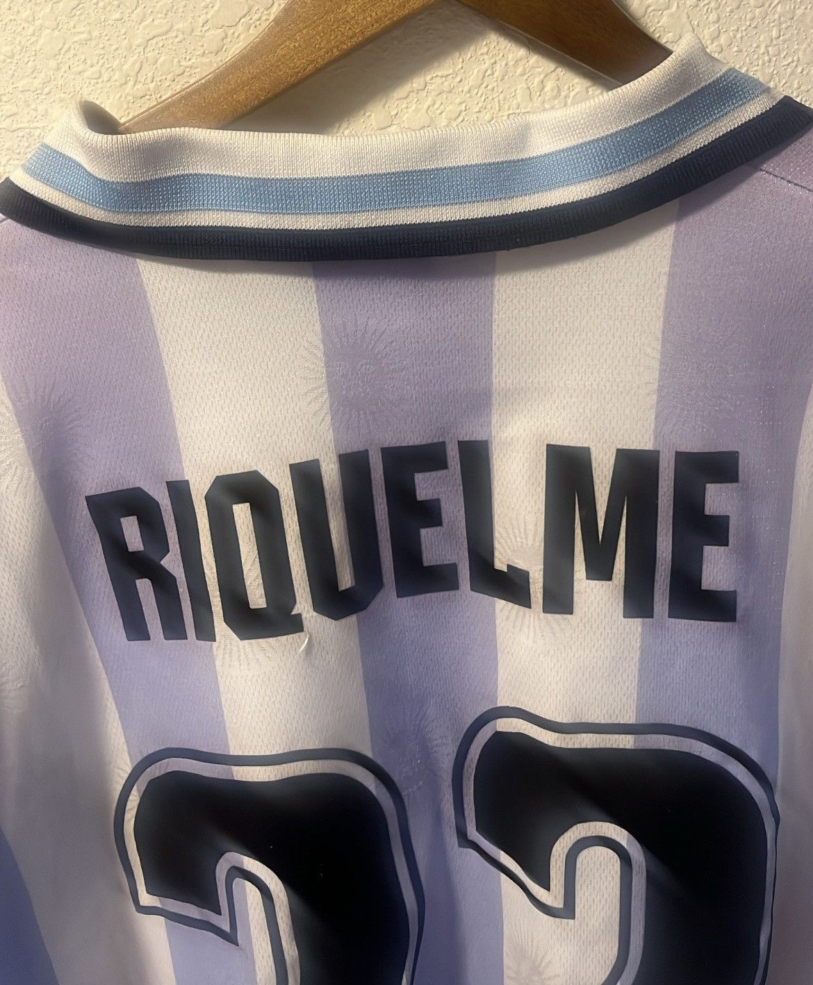 Reebok Argentina 1999 Home Riquelme #22 Reebok XL Original Vintage Size US XL / EU 56 / 4 - 10 Thumbnail