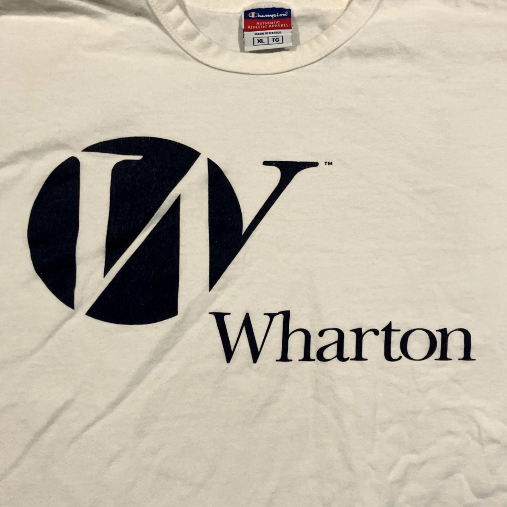 Champion VINTAGE Champion T Shirt XL White Wharton School of Business PENN University 90s University Mens Crew Neck Short Sleeve Graphic Print Size US XL / EU 56 / 4 - 2 Thumbnail