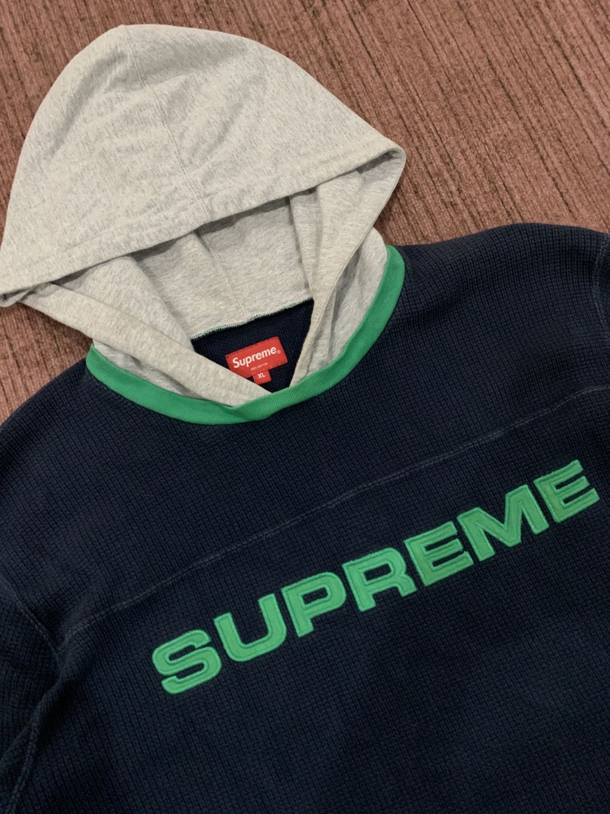 Supreme Supreme Hooded Wafle Ringer Navy FW-17 Size US XL / EU 56 / 4 - 2 Thumbnail