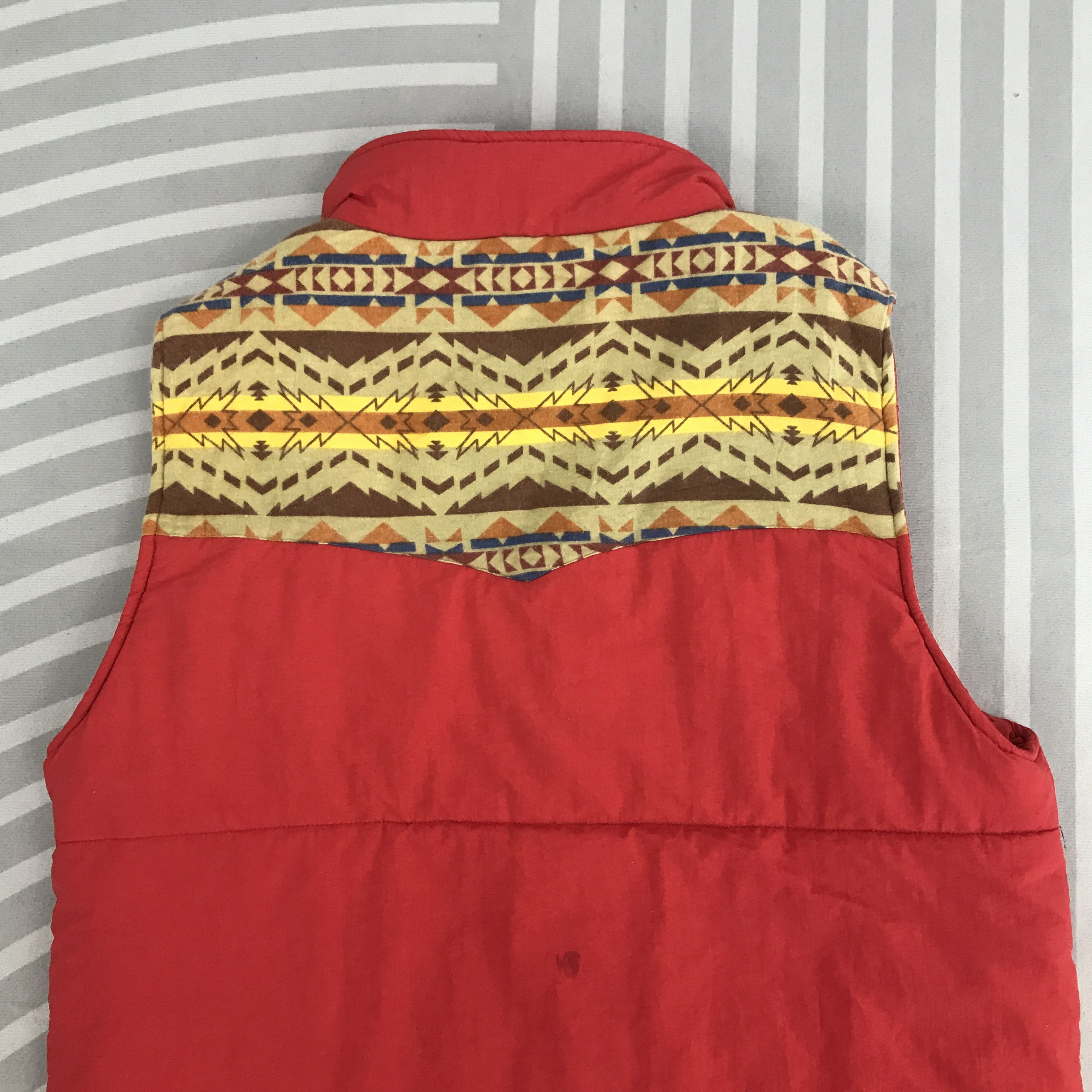 Japanese Brand × Vintage Vintage T&C Surf Design vest Size US L / EU 52-54 / 3 - 4 Thumbnail