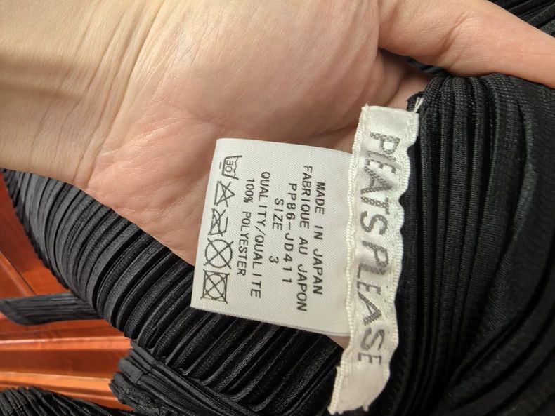 Other Issey Miyake/三宅一生 size:3 Black pleated cardigan Size S / US 4 / IT 40 - 3 Thumbnail