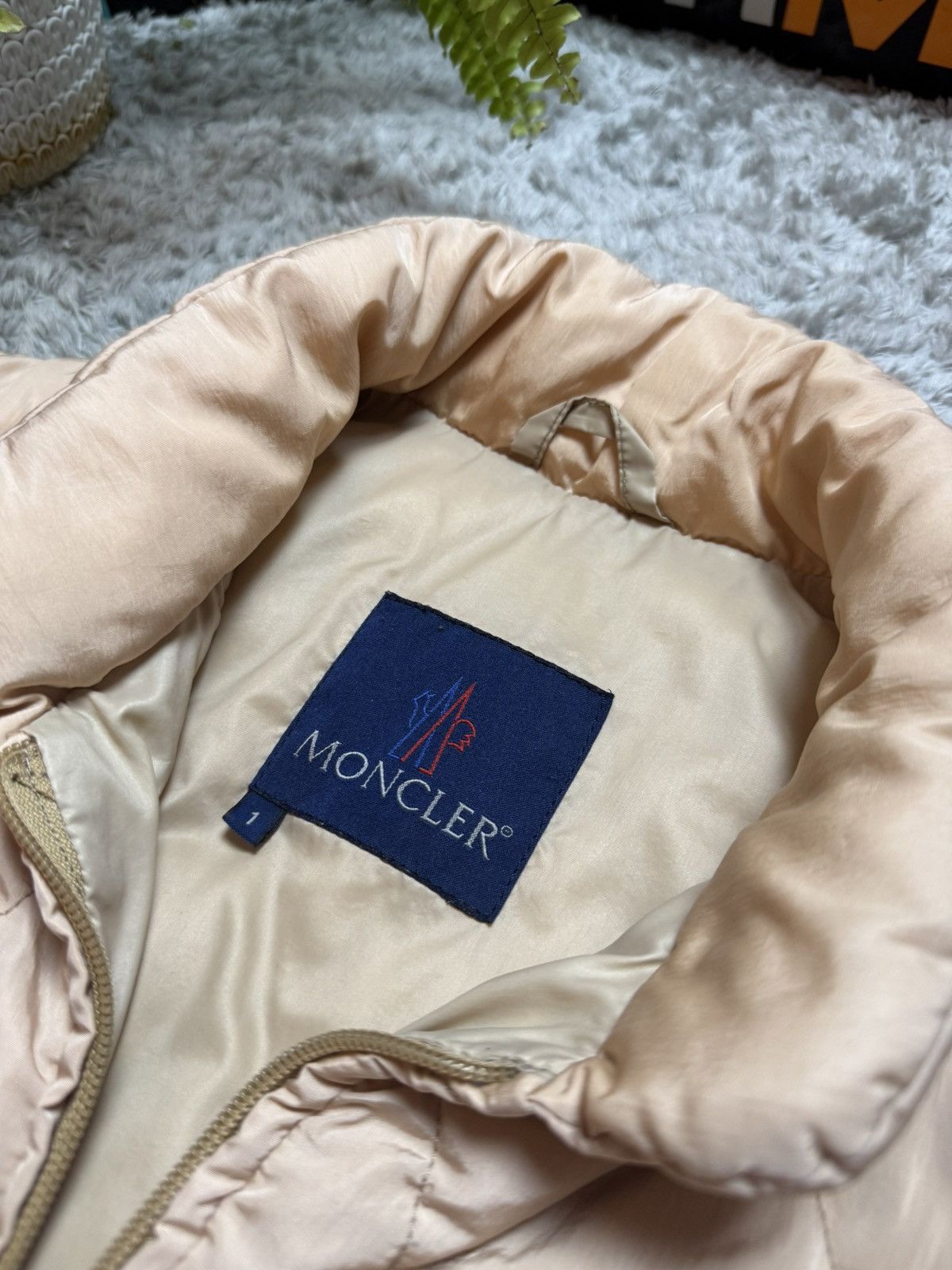 Moncler 90s Moncler Rare Vest Puffer Vintage Luxury Drip Streetwear Size US M / EU 48-50 / 2 - 5 Thumbnail