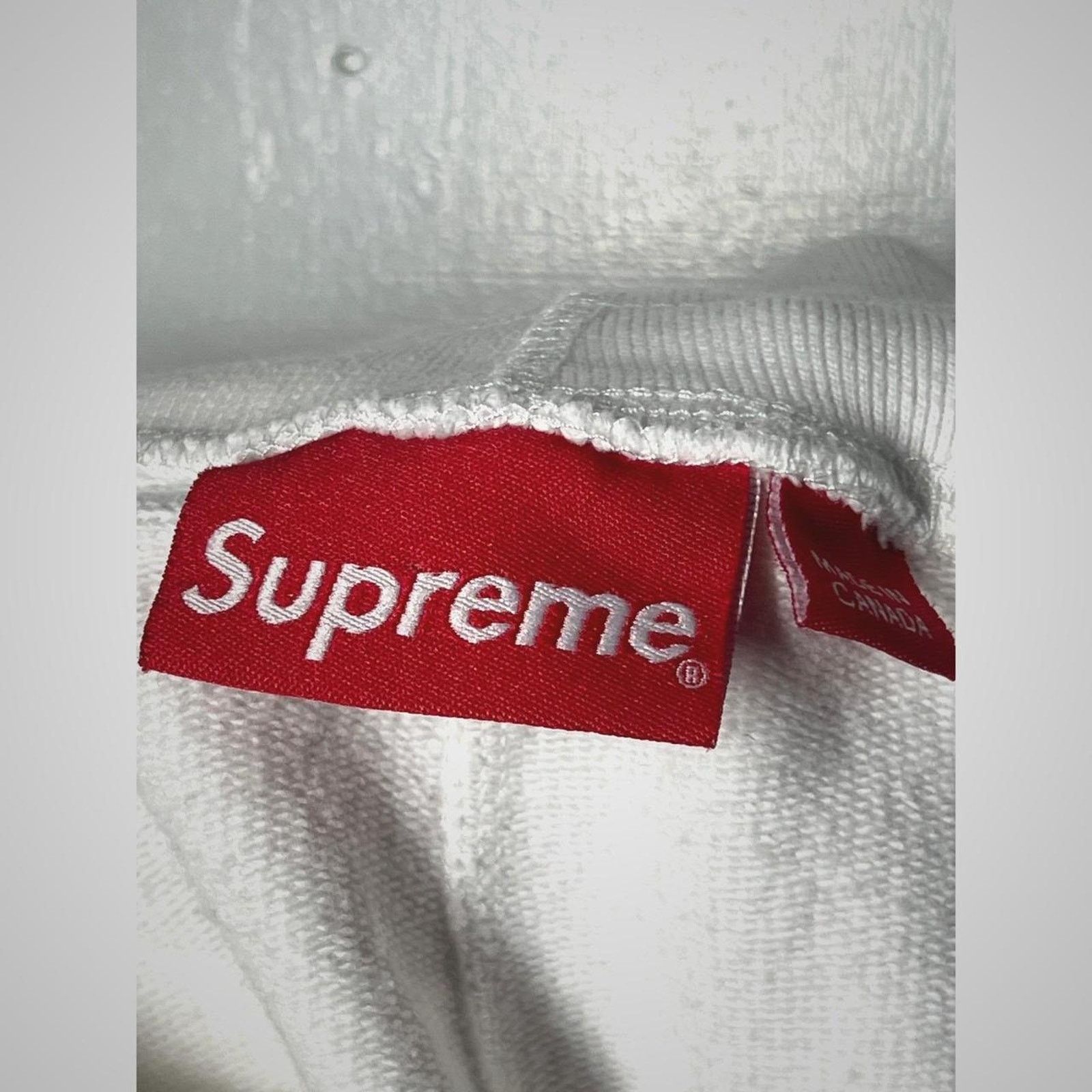 Supreme Supreme in god we trust Size US 32 / EU 48 - 3 Thumbnail