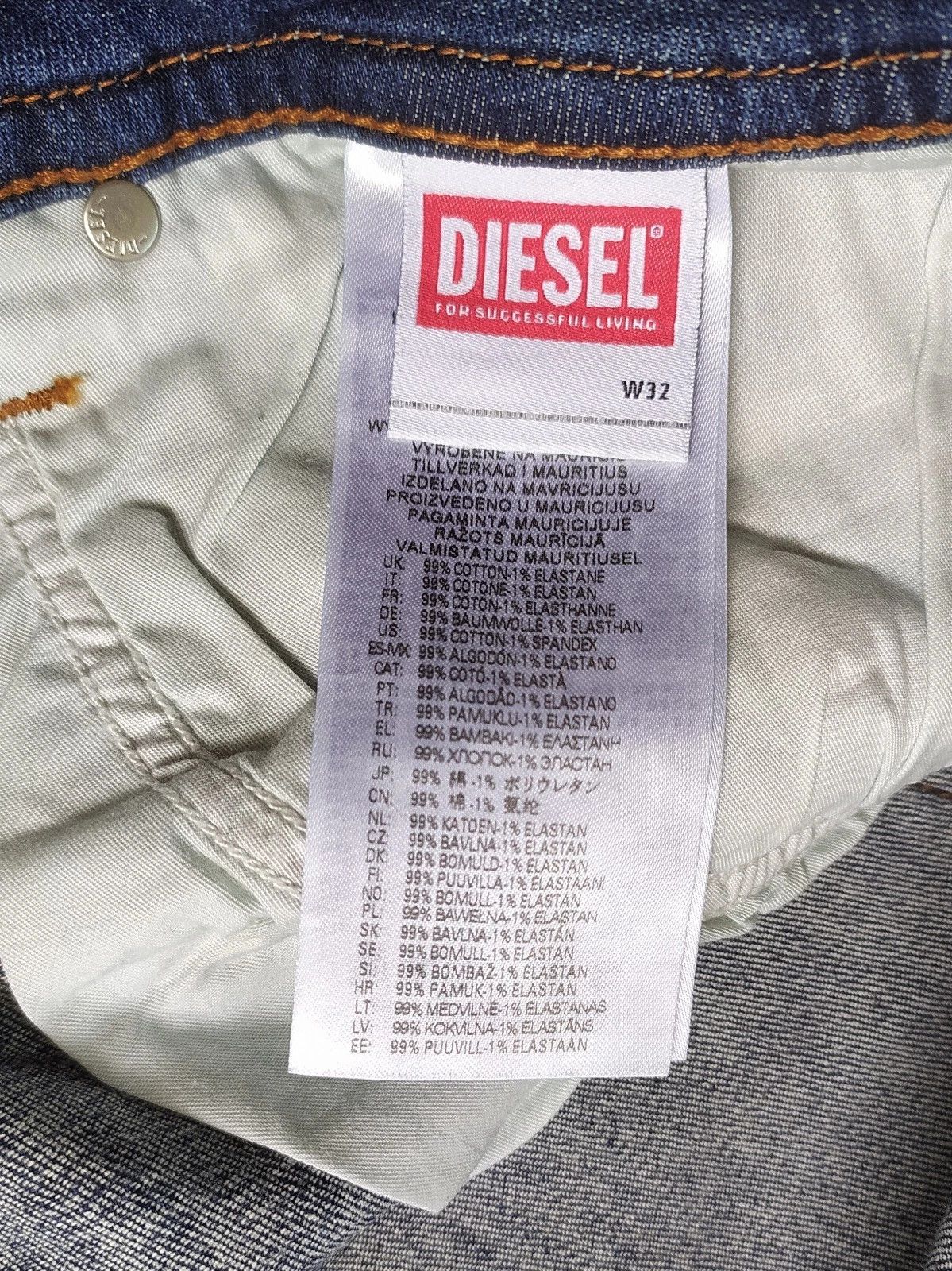 Diesel Diesel 1979 SLEENKER-R L.30 MENS JEANS T/9658 Size US 32 / EU 48 - 8 Thumbnail