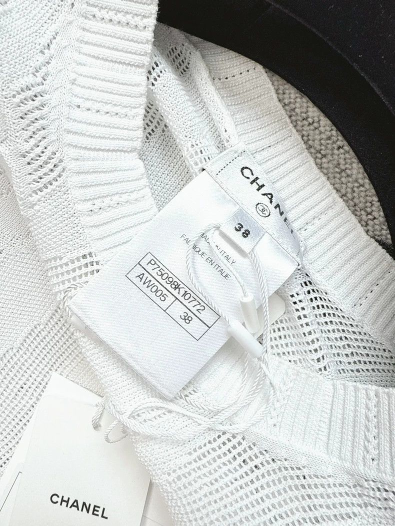 Chanel Chanel 23s spring and summer white hollow sleeveless camel Size XS / US 0-2 / IT 36-38 - 5 Thumbnail
