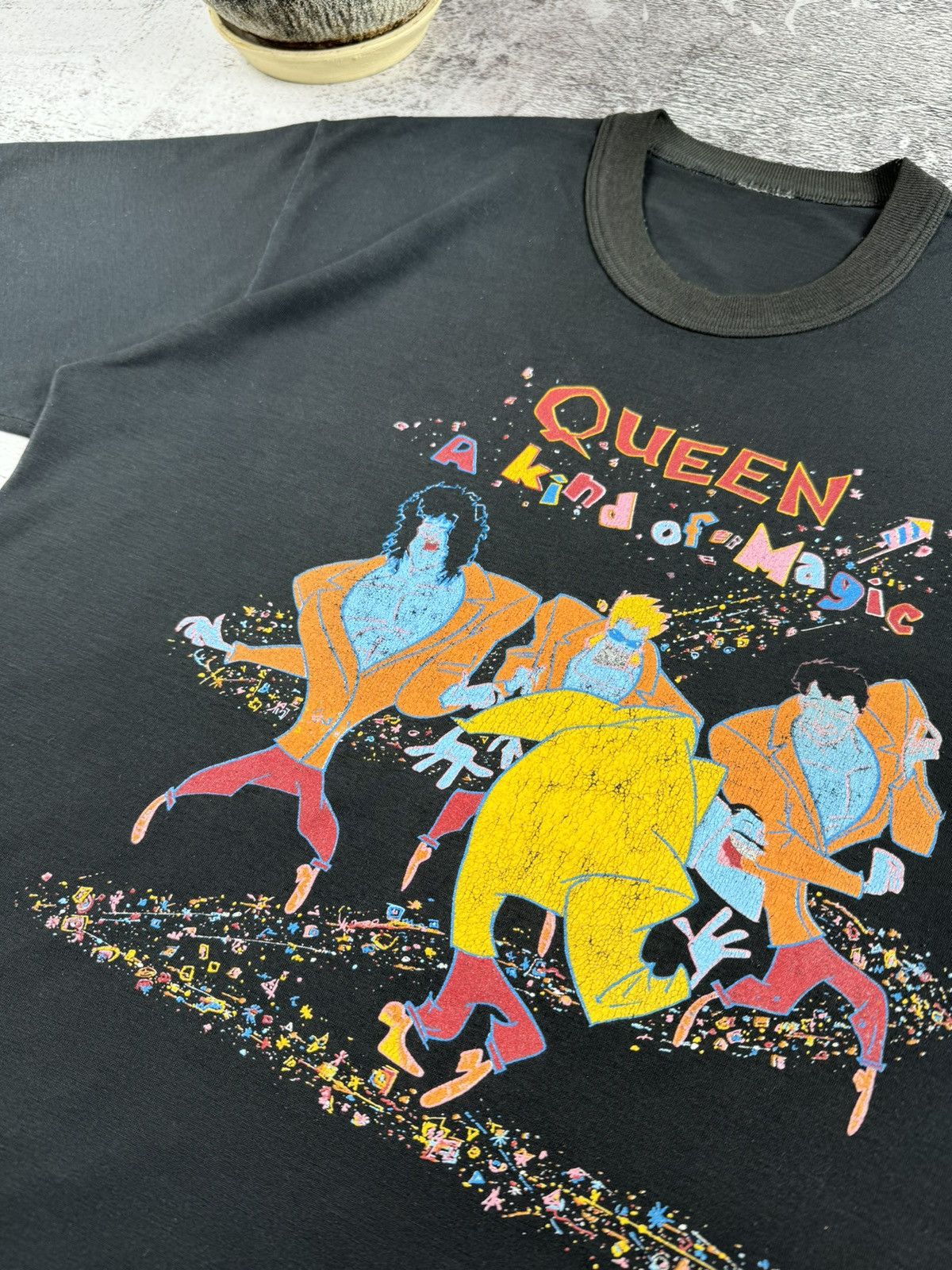 Band Tees Vintage 1986 Queen A Kind of Magic Tour 80S Music T Shirt Size US S / EU 44-46 / 1 - 7 Thumbnail