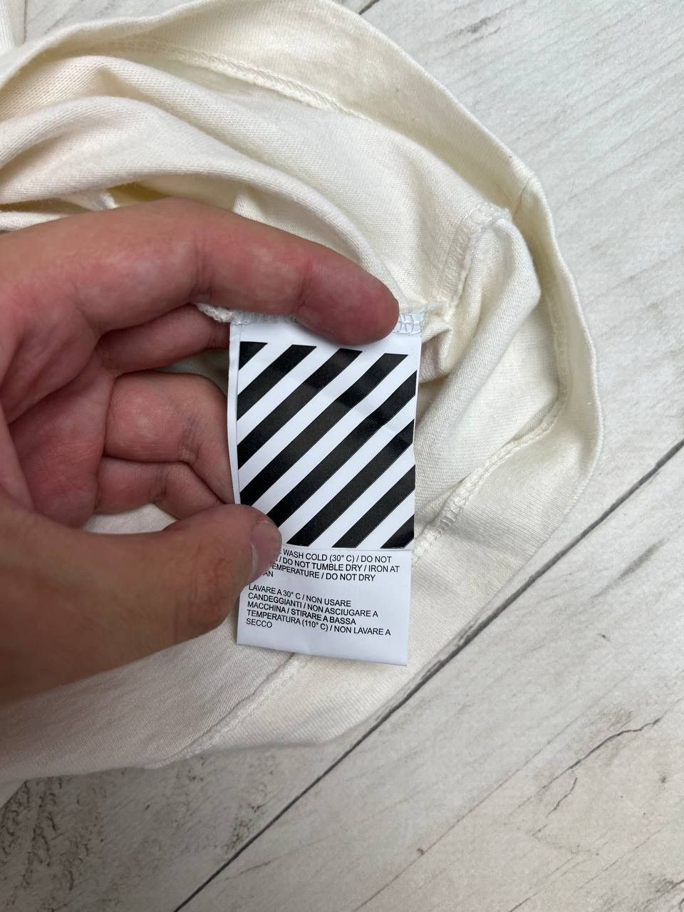 Off-White Off-White Diagonal Gradient Long Sleeve Tee Size US M / EU 48-50 / 2 - 14 Thumbnail