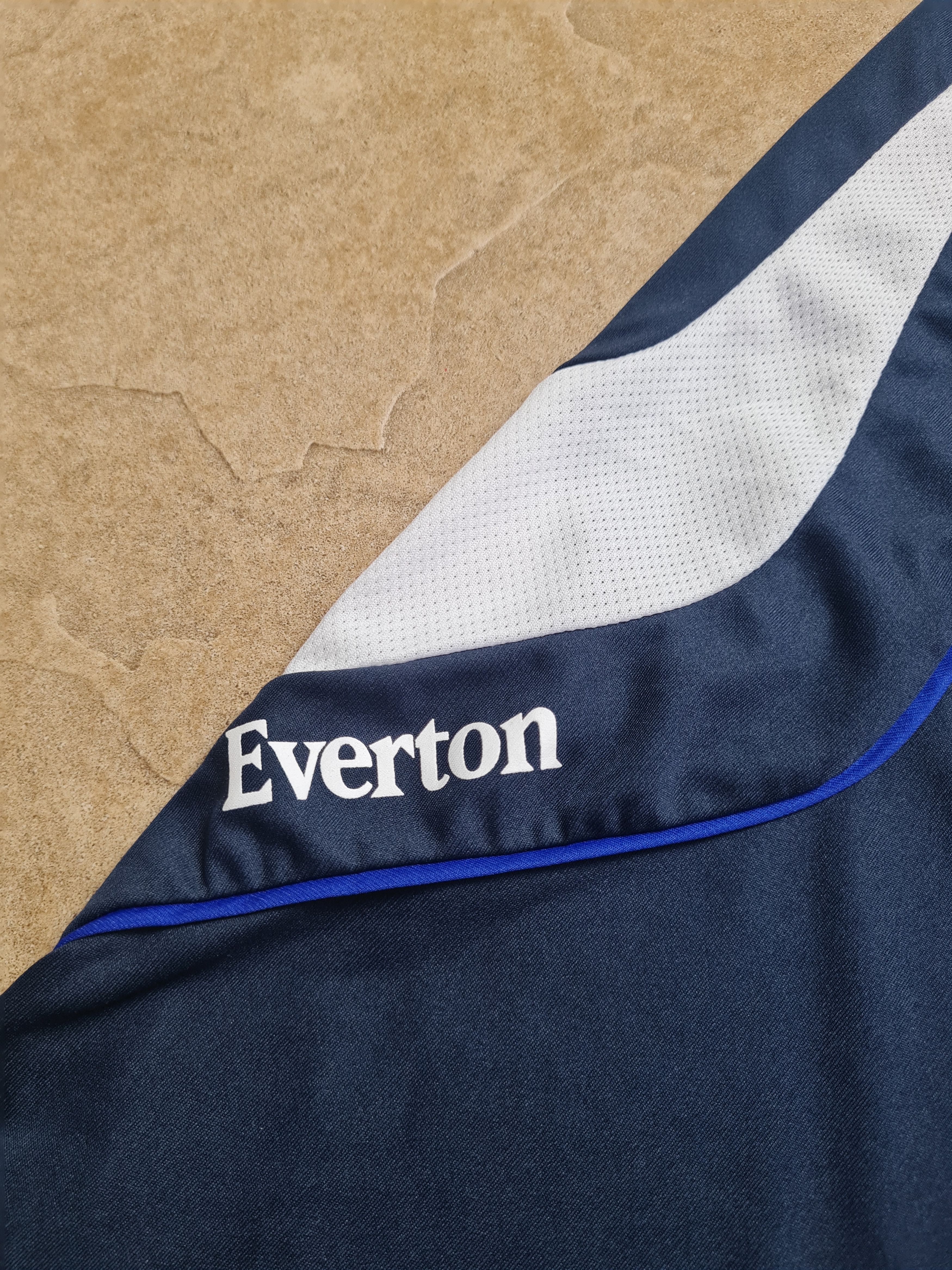 Umbro Football Umbro EVERTON SHIRT TRIKOT XL Soccer Blue Mens Size US XL / EU 56 / 4 - 18 Thumbnail