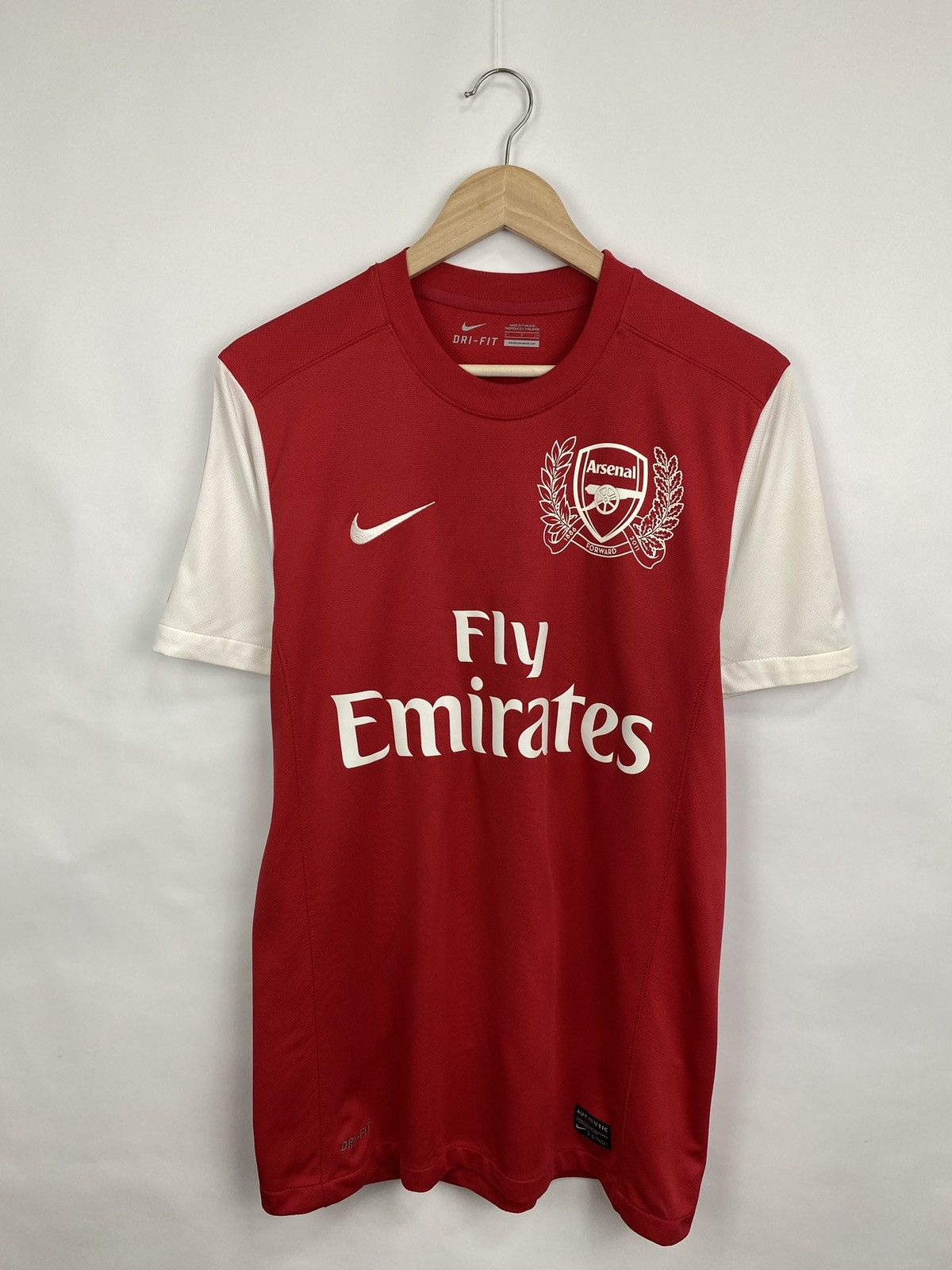Nike 🏴󠁧󠁢󠁥󠁮󠁧󠁿 Nike Arsenal 2011 Jersey Soccer Football Shirt Rare Retro Size US S / EU 44-46 / 1 - 3 Thumbnail