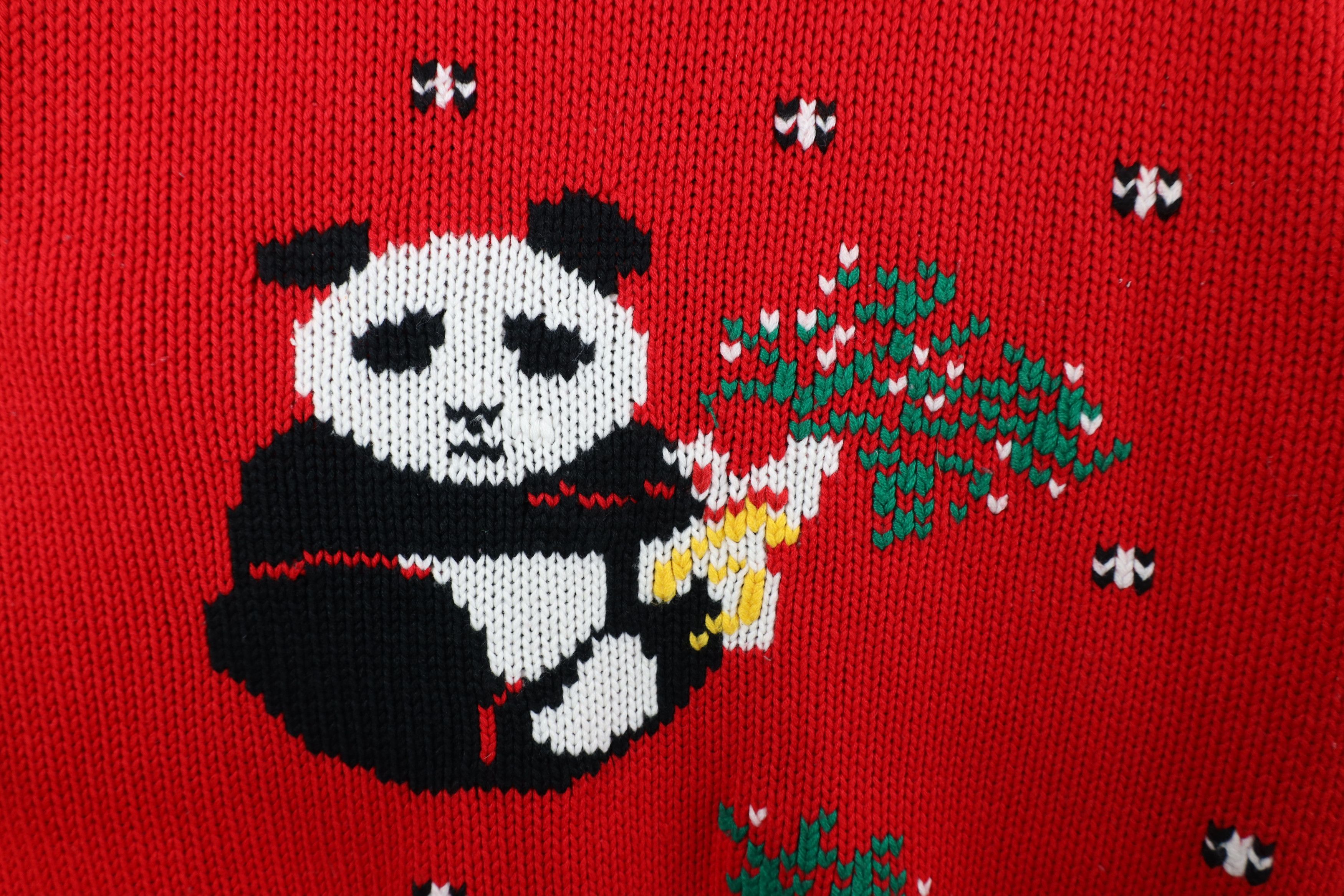 Vintage Vintage 90s Streetwear Panda Bear Knit Crewneck Sweater Size 3XL / US 20-22 - 4 Thumbnail