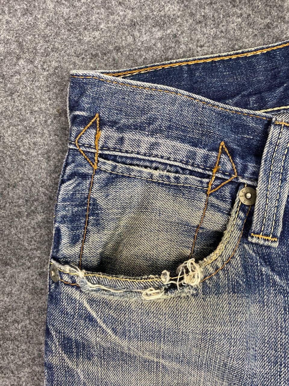 Levi's vintage levis 502 distressed denim nice design Size US 30 / EU 46 - 10 Thumbnail