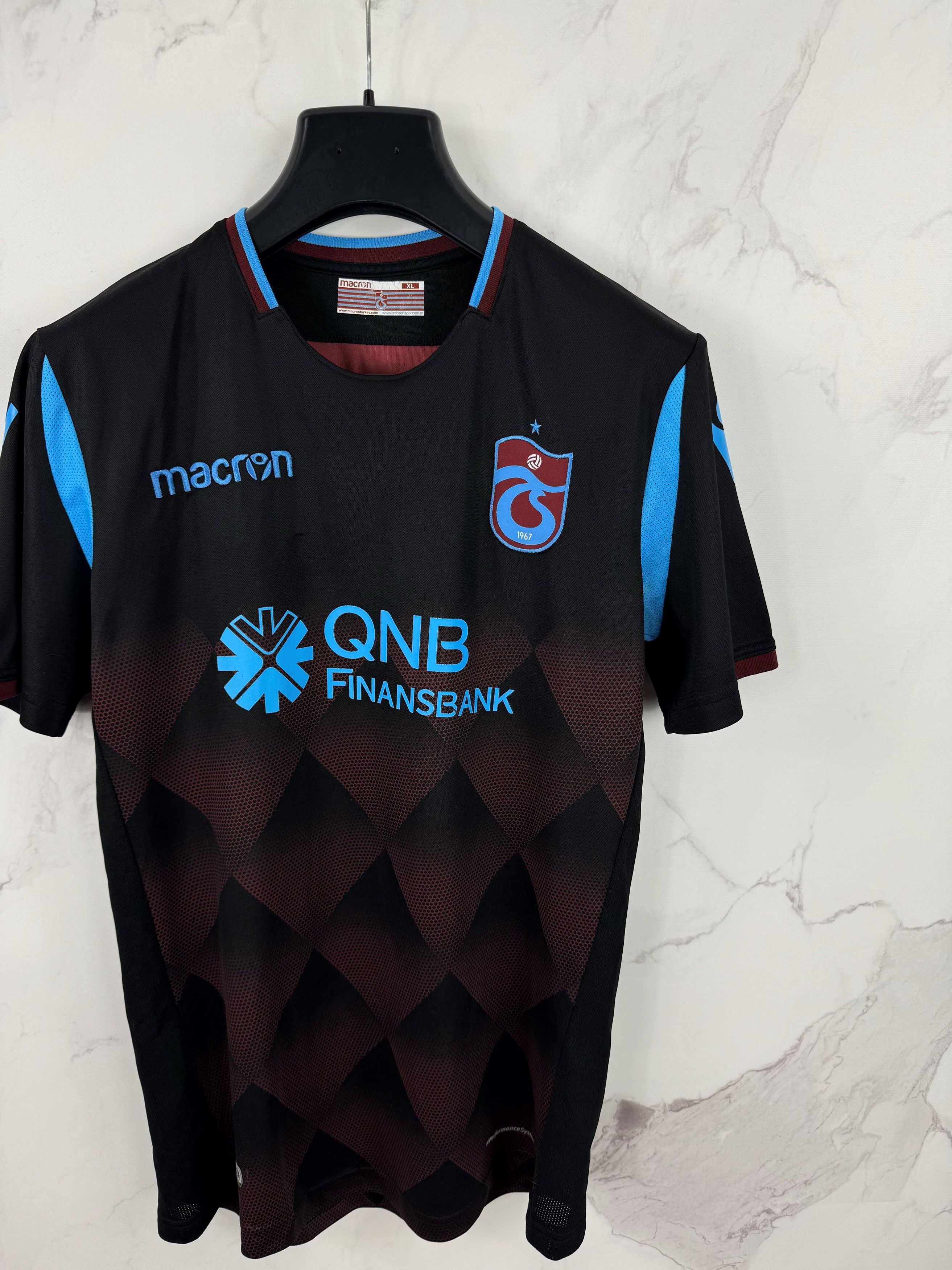 Macron Macron Trabzonspor #17 Burak Jersey 18 - 19 Season Third Size US XL / EU 56 / 4 - 2 Thumbnail