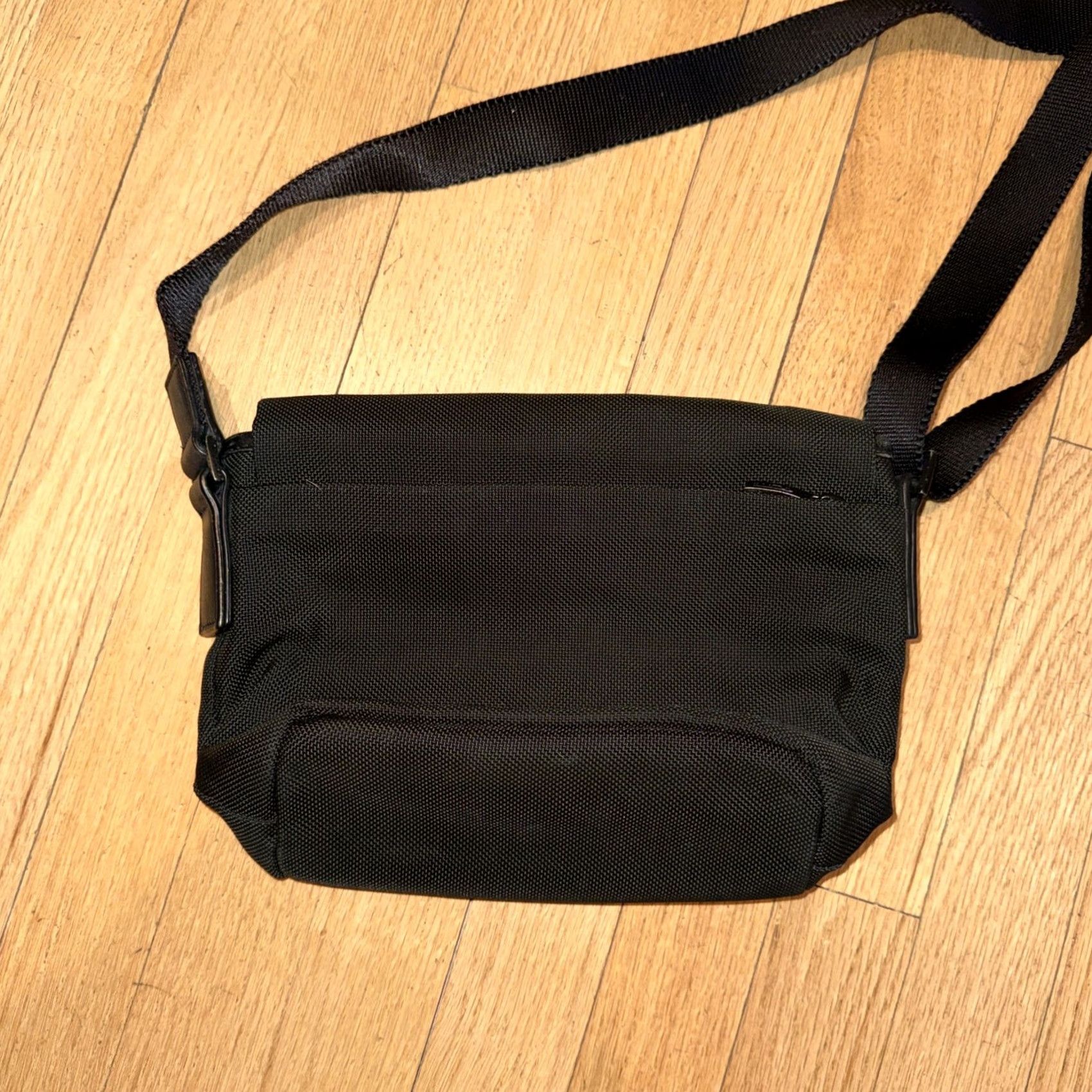 Tumi Tumi Crossbody Bag Nylon Ballistic Leather Magnetic Flap Travel 4366D3 Mens Black Size ONE SIZE - 4 Thumbnail