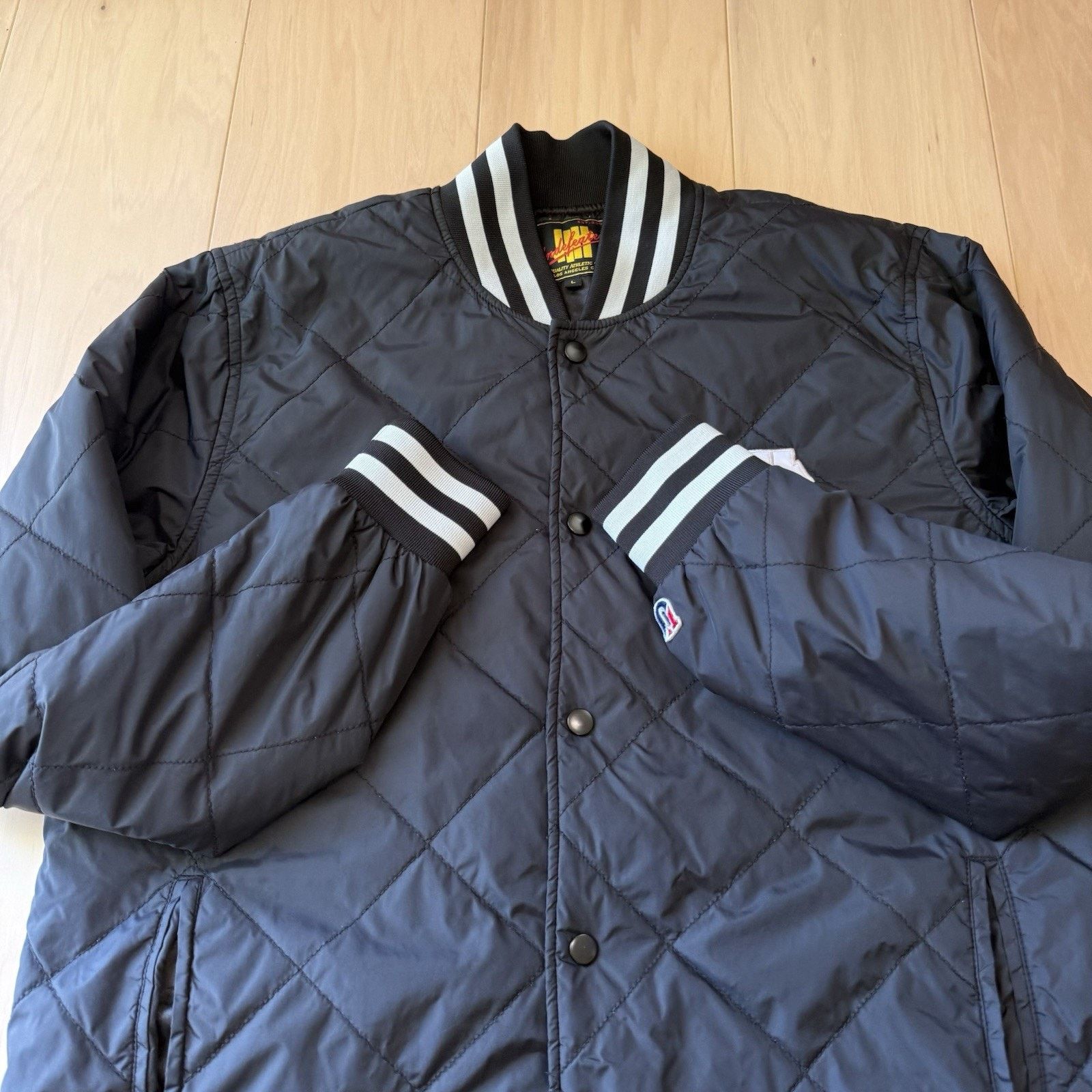 Undefeated Undefeated Bomber Jacket Large Snap Outerwear Los Angeles Size US L / EU 52-54 / 3 - 4 Thumbnail